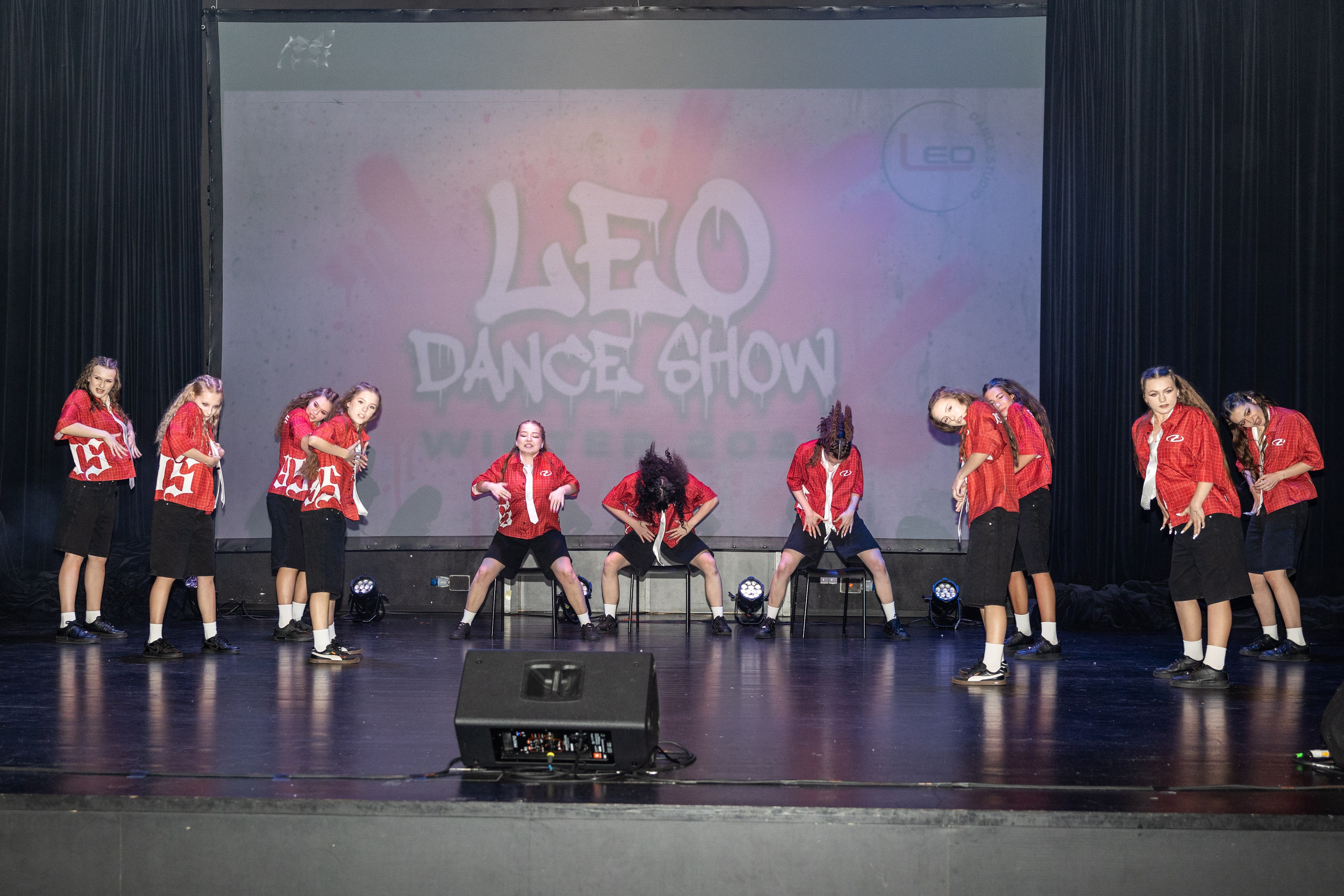 LEO DANCE SHOW WINTER 2025. Семейный и детский фотограф в Варшаве Мила Бобровская