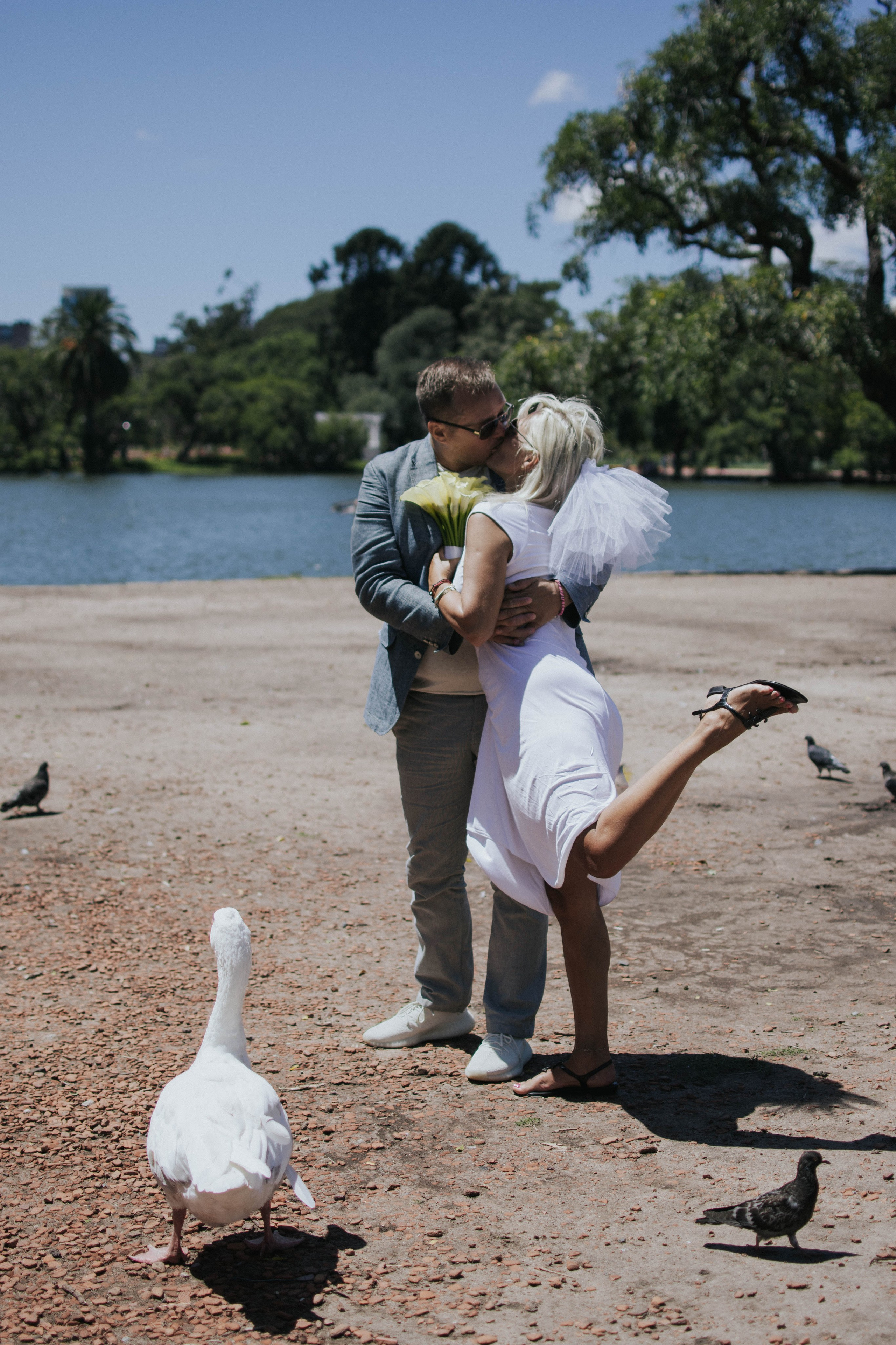 Wedding. Reportage shoots in Buenos Aires. Photographer @elmirkami in the city of Buenos Aires