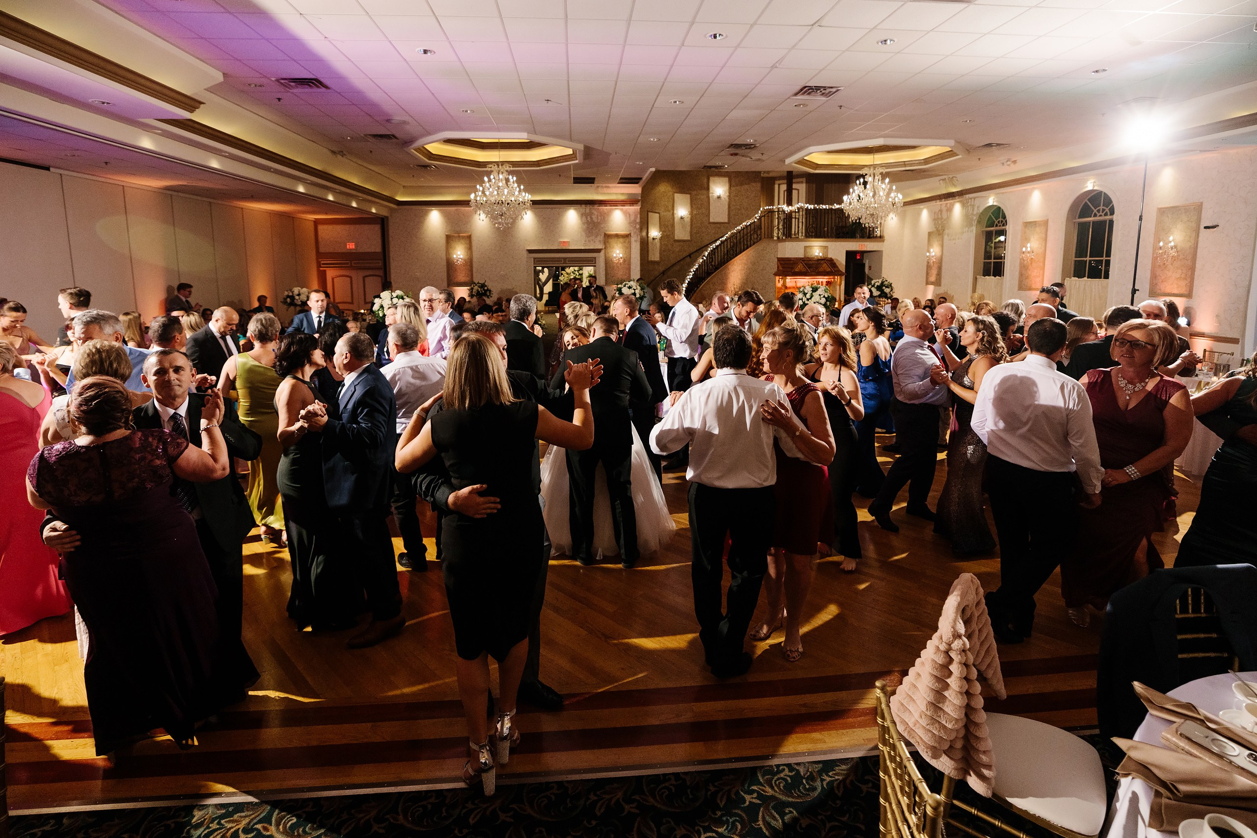 05.10.2024 Wedding. Wedding family event photographer in Chicago Nick Yushevich