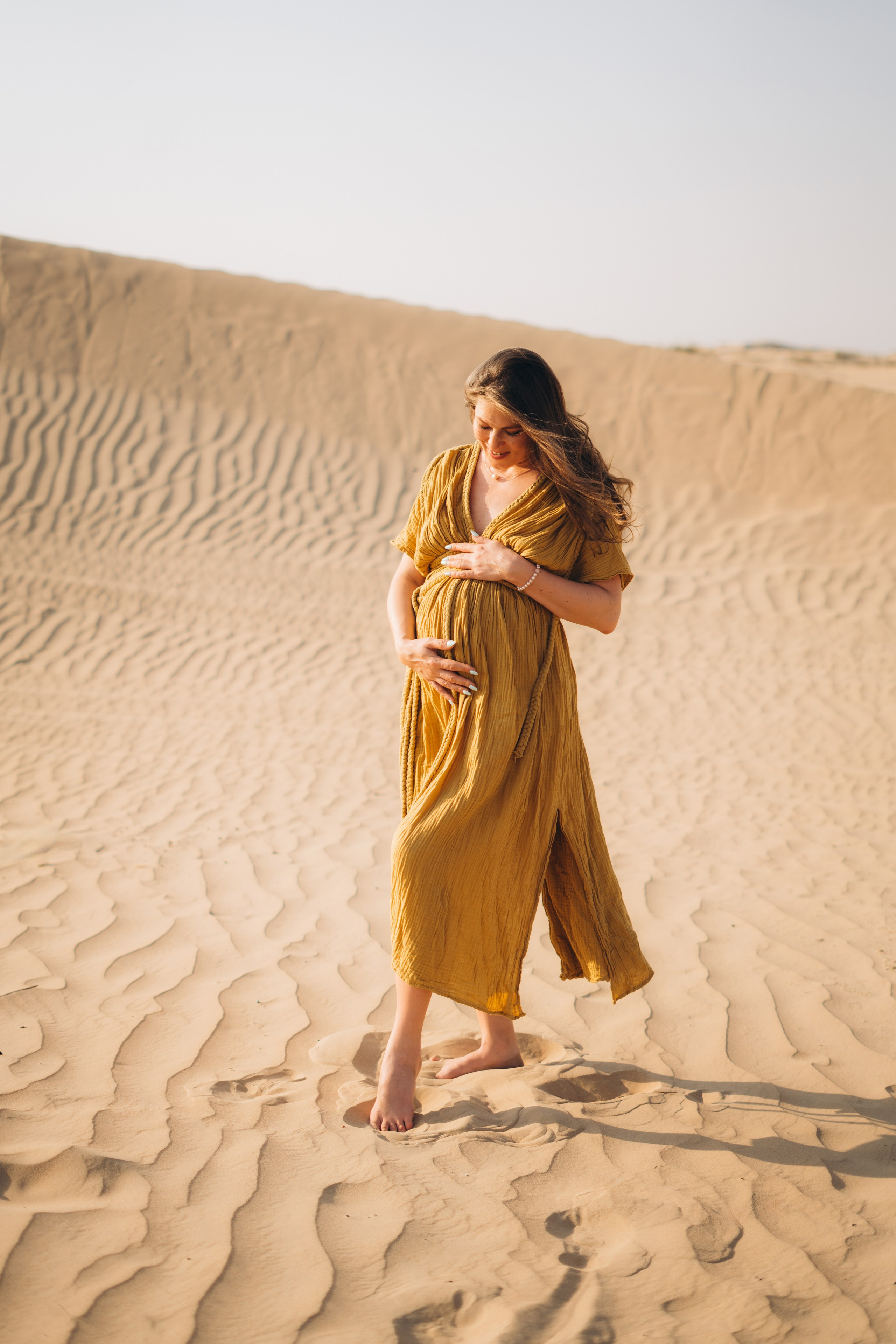 Golden Sands, glowing life. Angela Iakovleva — Family Photographer in Dubai