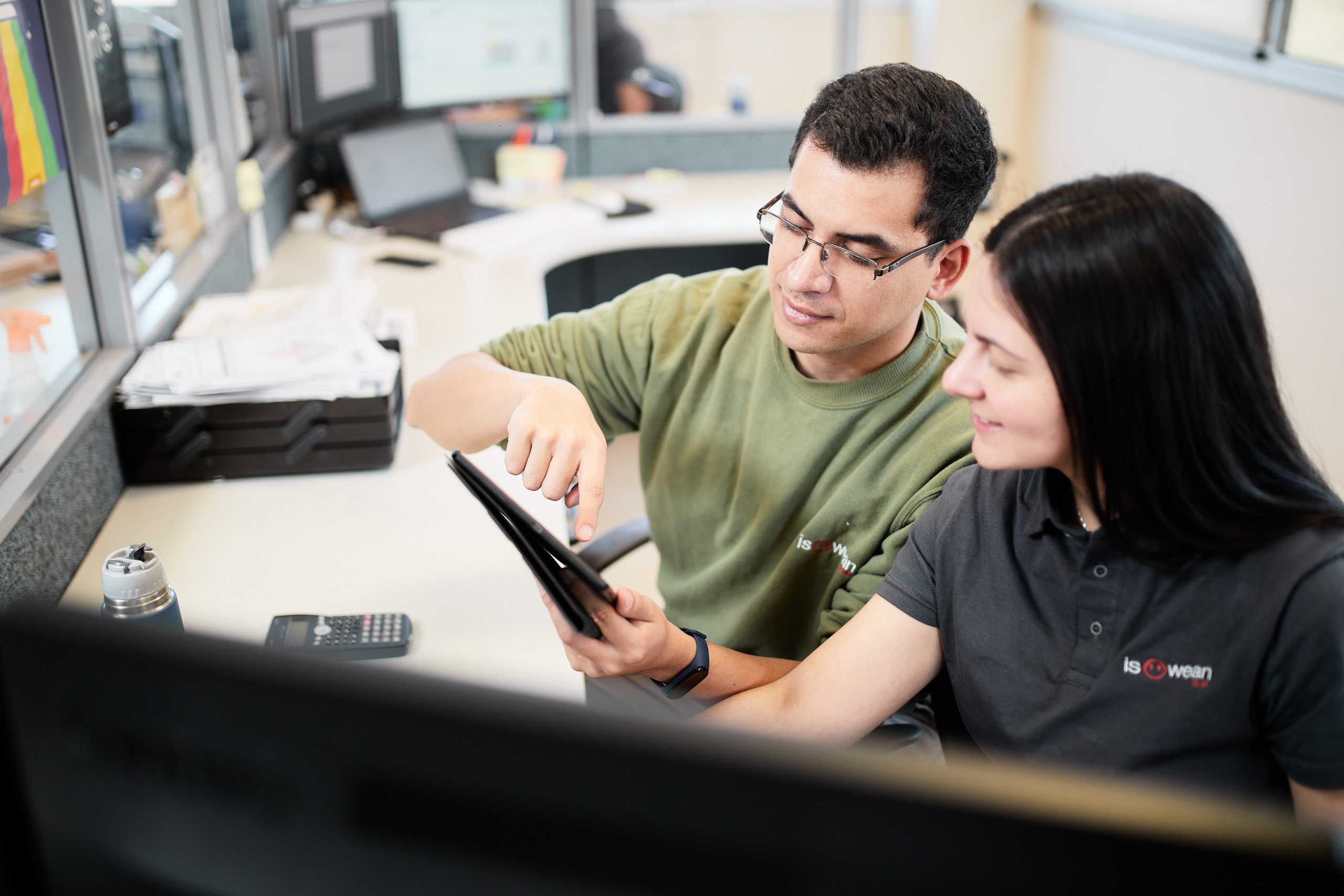 ISOWEAN | Institucional. Marcos Ferrari Fotógrafo