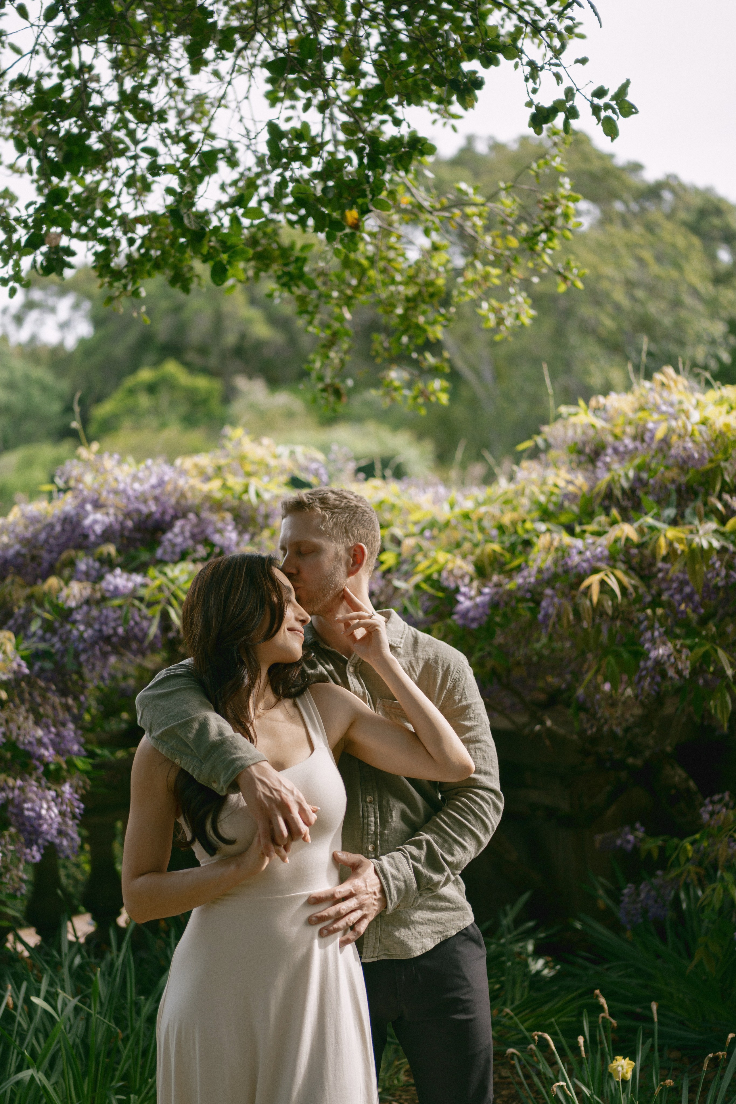 Engagement at Filoli Historic House & World-Class Garden. Wedding Photography & Videography Team in California, Los Angeles, San Francisco, San Diego and Travel