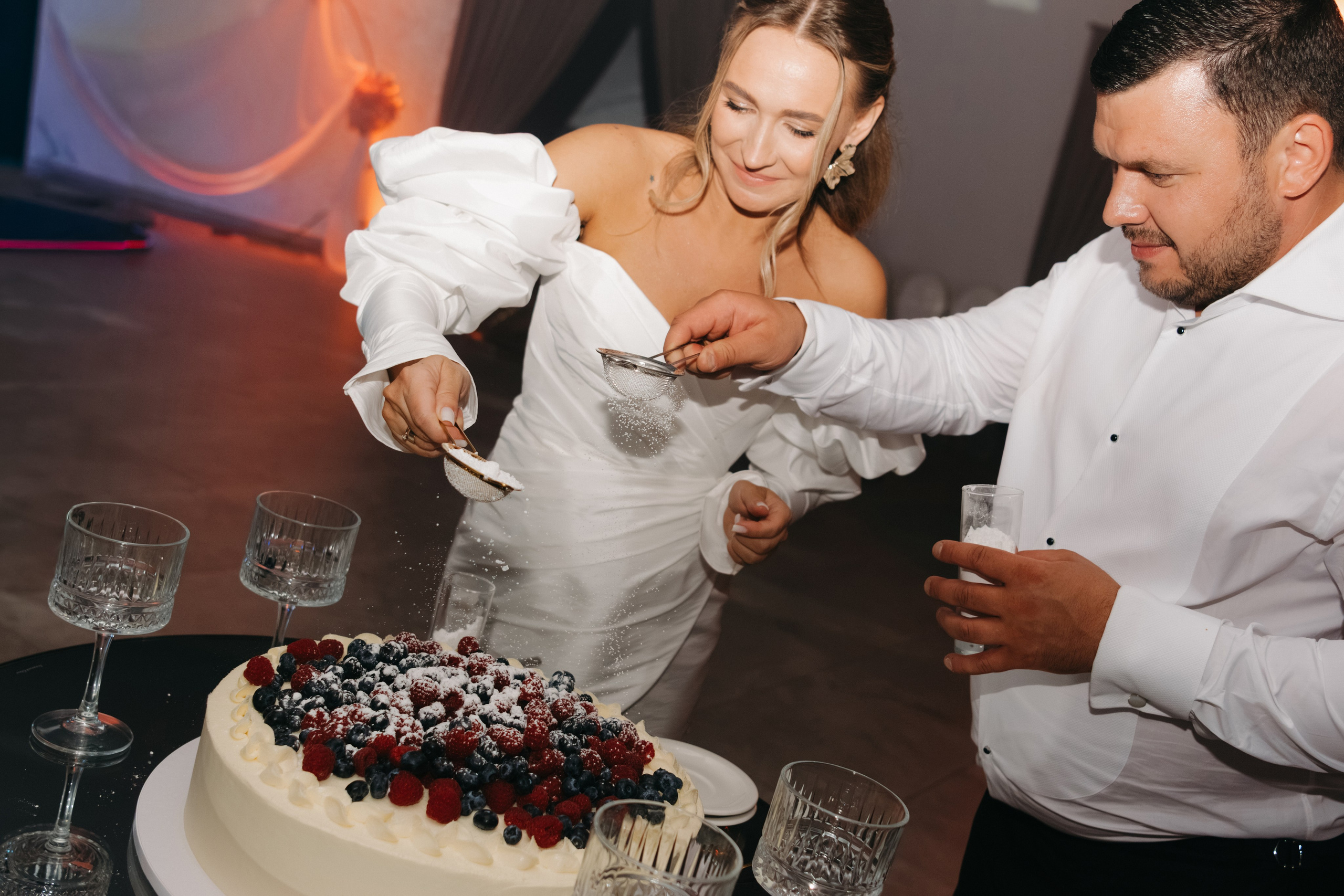 DIANA IR KAROLIS | ELEGANTIŠKOS VESTUVĖS. Vestuvių ir nėščiųjų fotografė Raminta Razmaitė