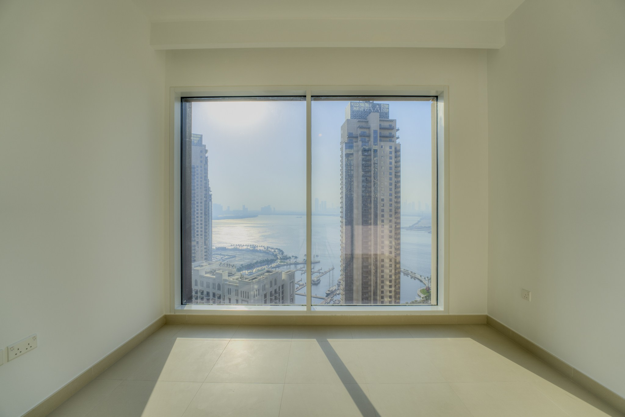 Creek Harbour. Zakhar Leshkov Photo