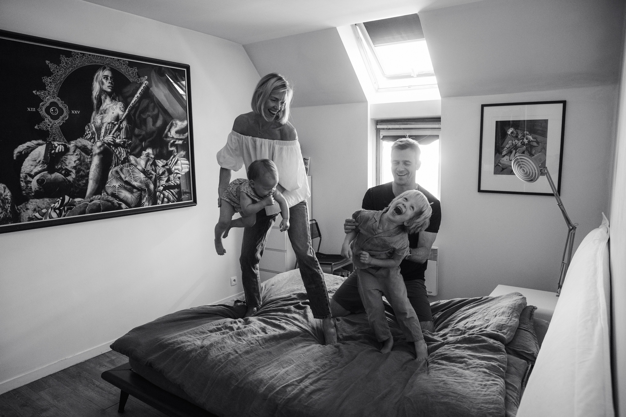 Family At Home Photoshoot in Paris | Natural Lifestyle Photography. Paris Wedding Photographer