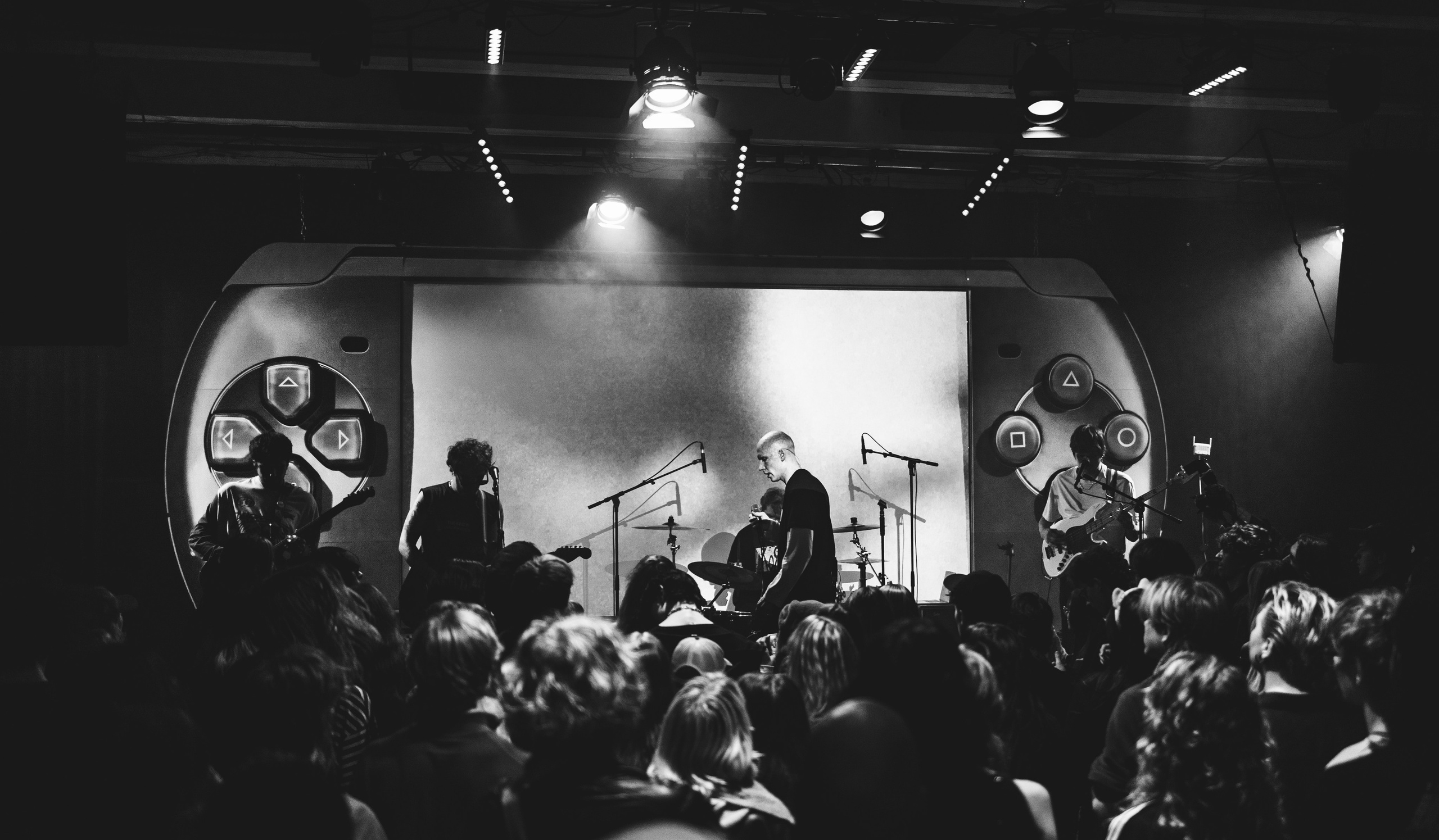 Dzemas ir dadcap sodas 2123. Photographer Vilnius Alexandra Konstantinova