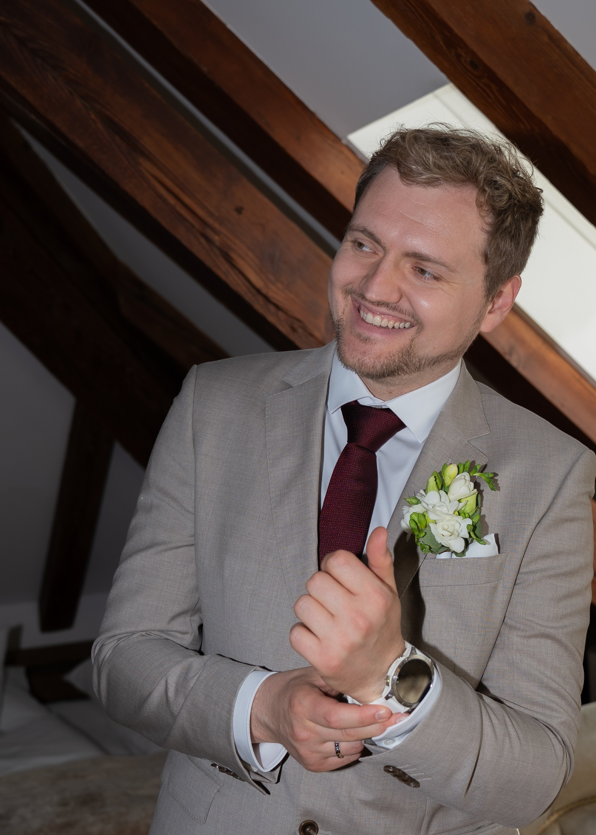 Dmitry & Olga in Svätý Jur. Photo Vienna and Bratislava