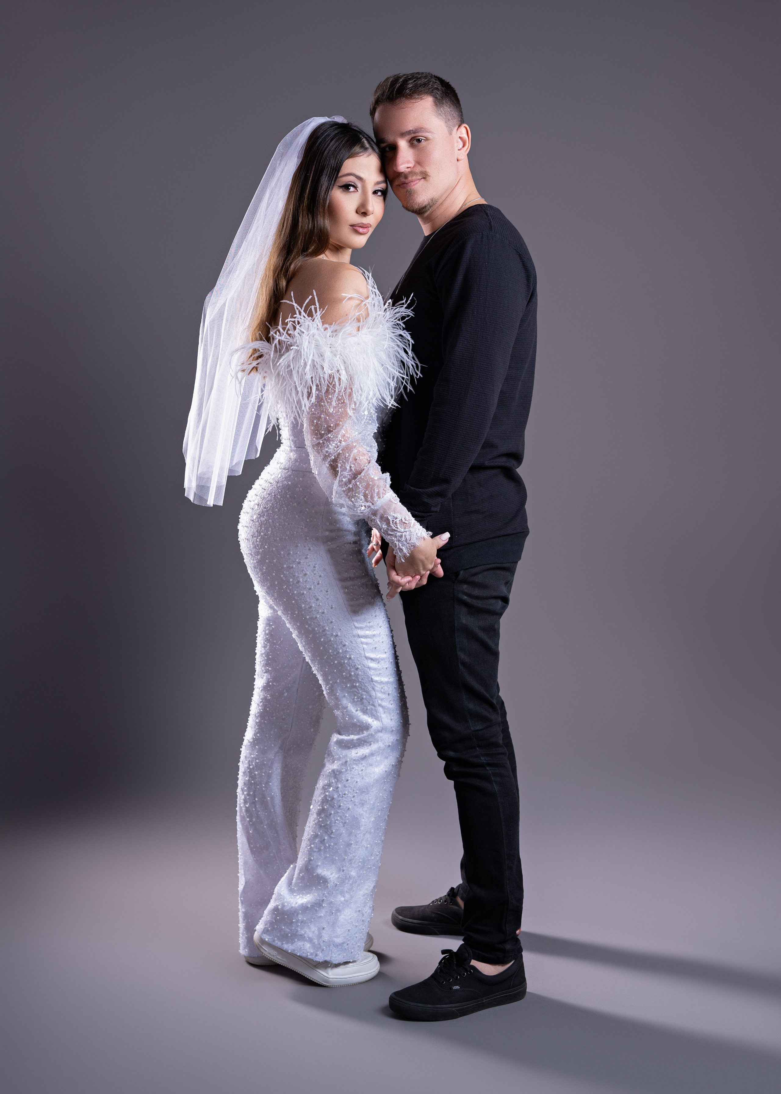 Pré Wedding Estúdio — Carol e Eric. Fotógrafo de casamento e Filmmaker de casamento