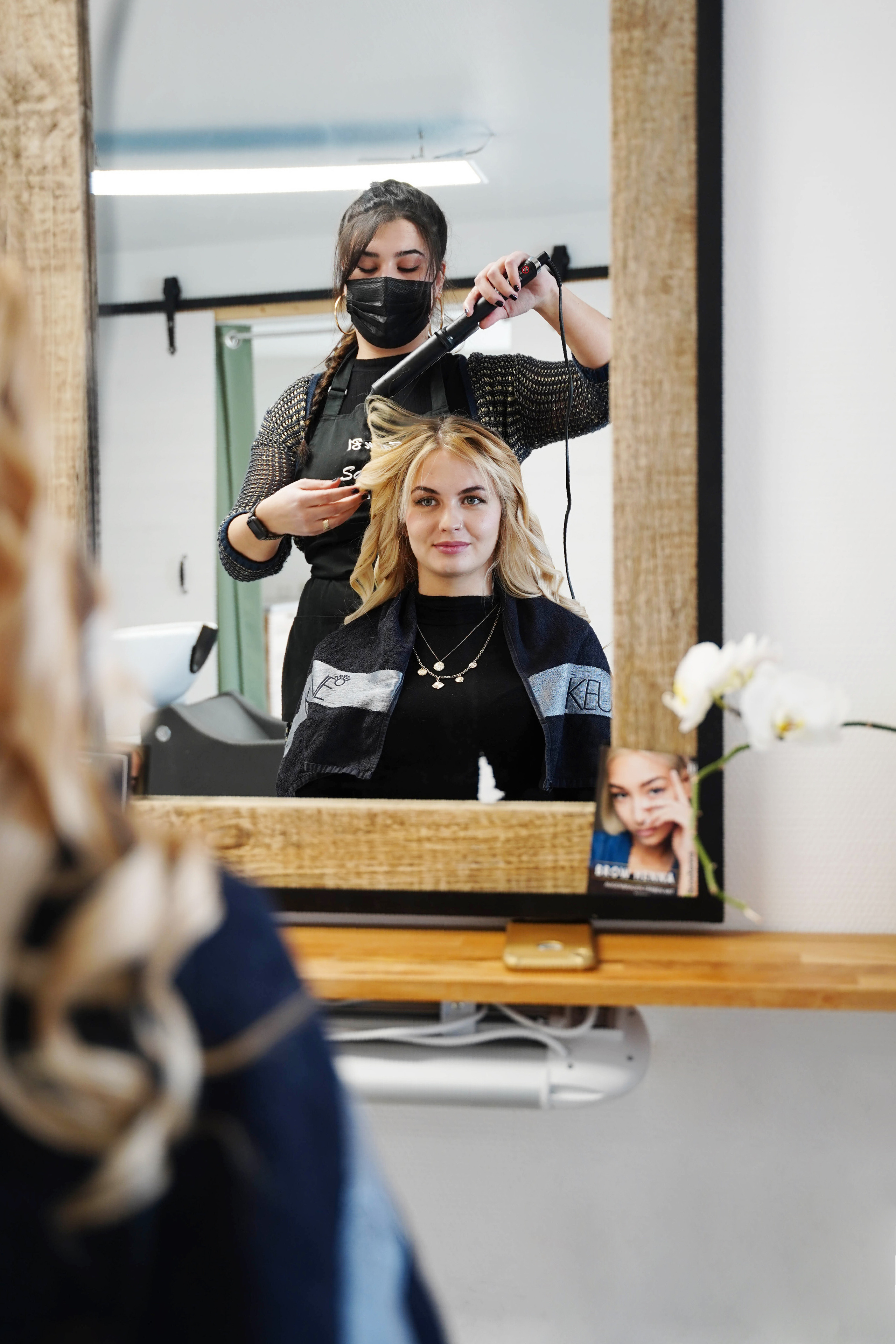 Fotoshooting Salon B1 in Ravensburg. Nina Janeckova Fotografin und Videografin am Bodensee