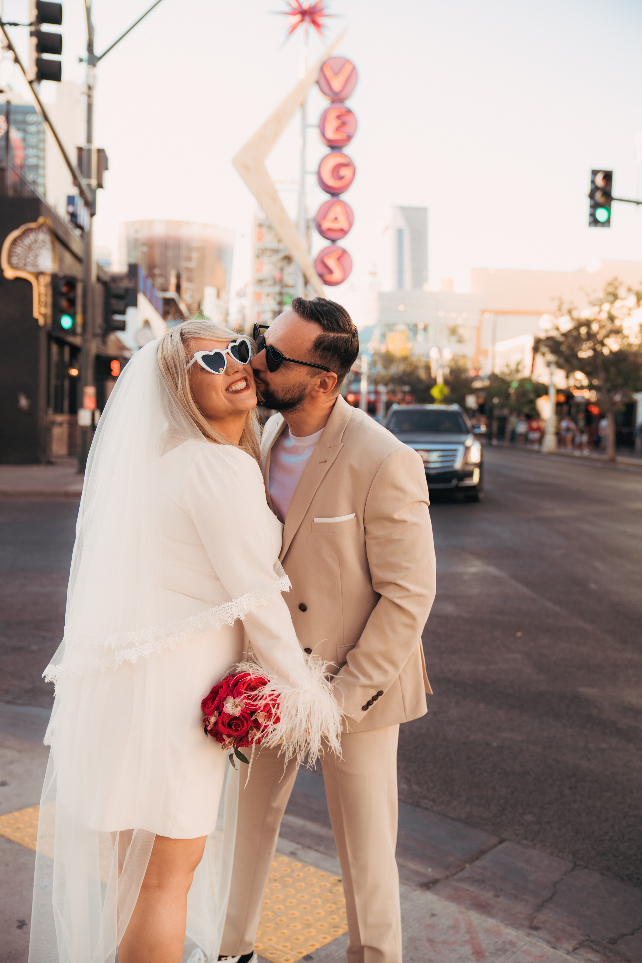 Justyna&Karol. Wedding & elopement photographer Viktoriya Kravtsov. Las Vegas