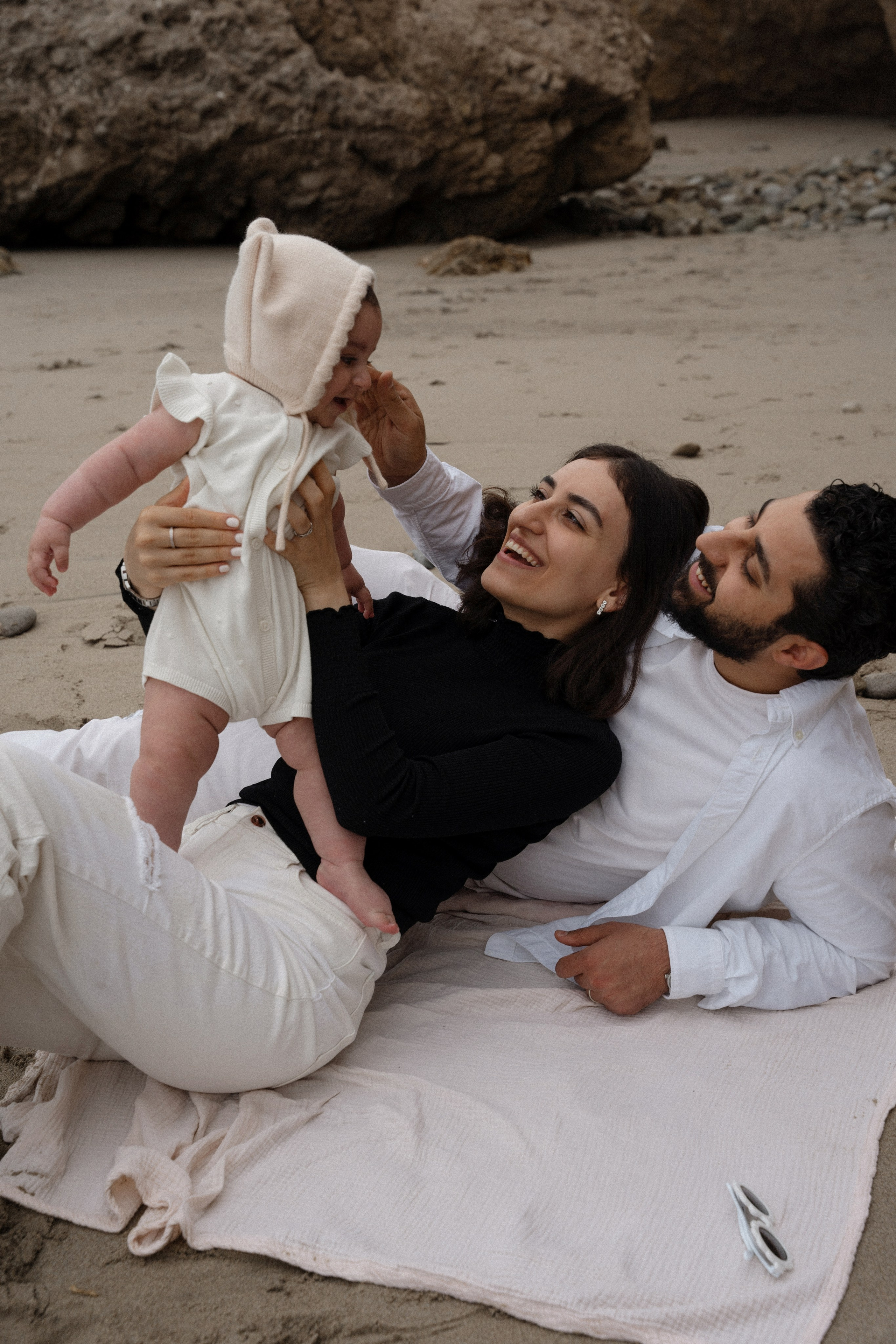 Santa Monica family photographer. Los Angeles family photographer. Family photoshoot. Family photographer. Family photoshoot. 