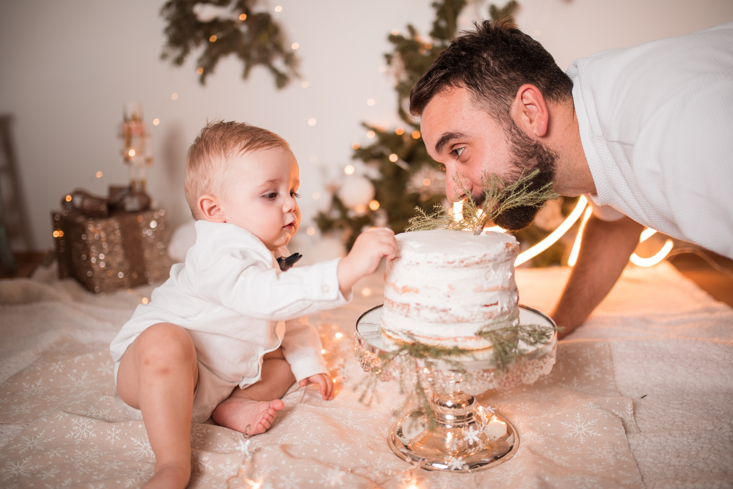 ILIJA 1TH BIRTHDAY SMASH CAKE. HOME