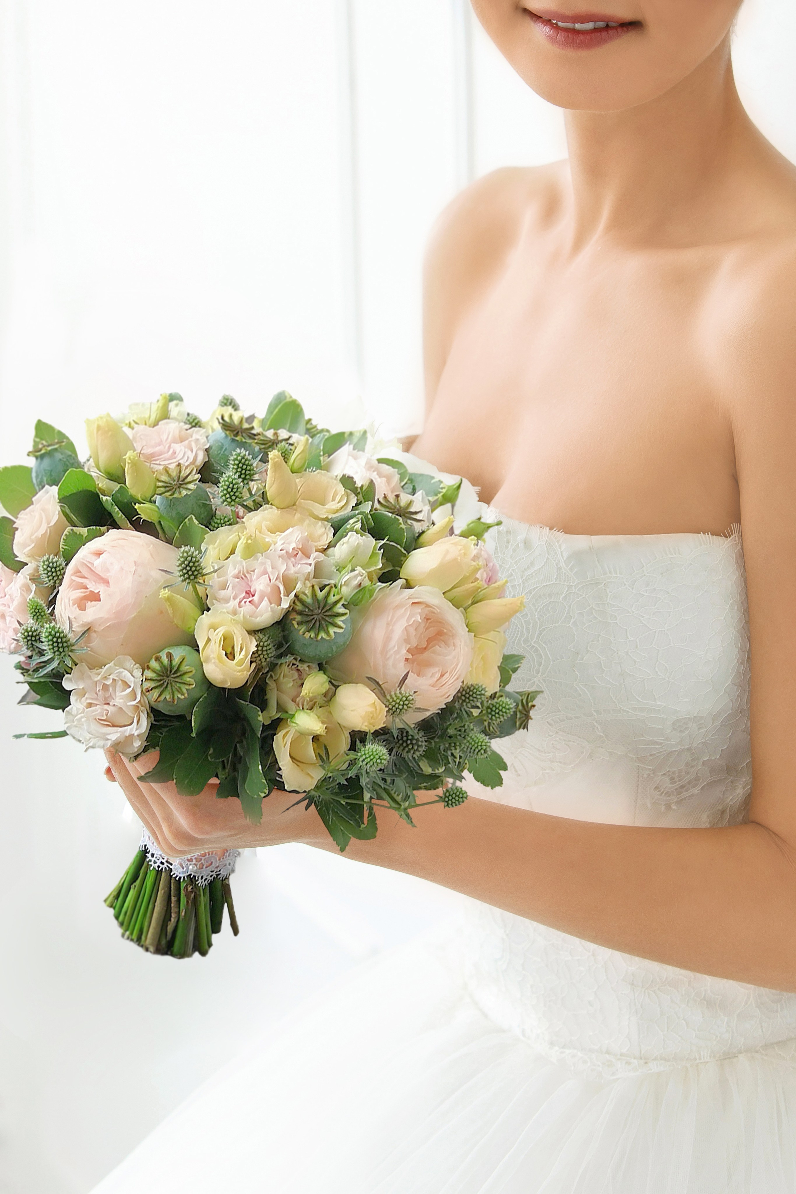 Līgavas pušķi pudera, persiku toņos. Event design, decoration, floristry, gift, Irina Novika, Riga, Latvia