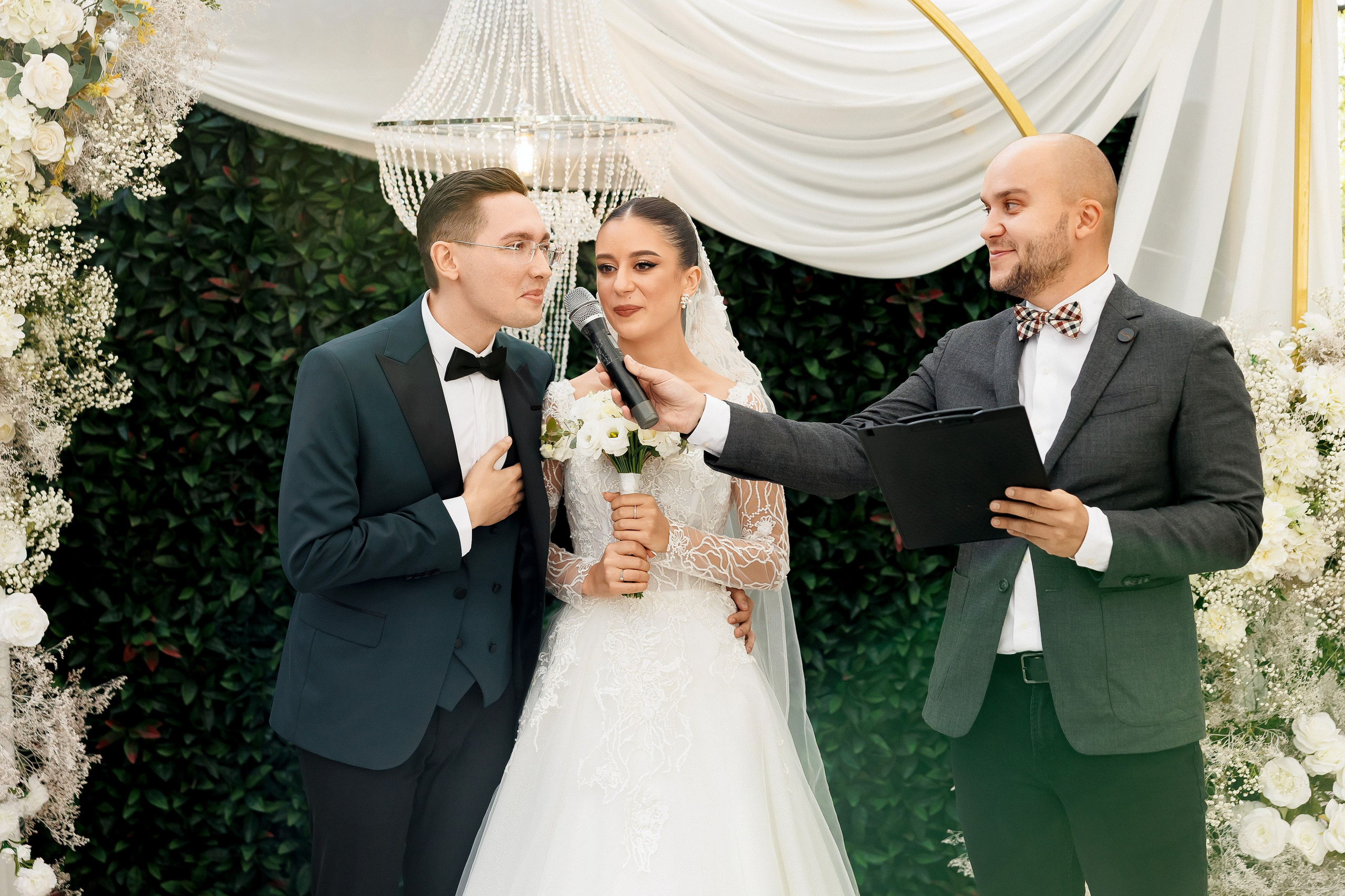 Serghei & Erica — Queen Residence. Servicii Foto și Video 067188353