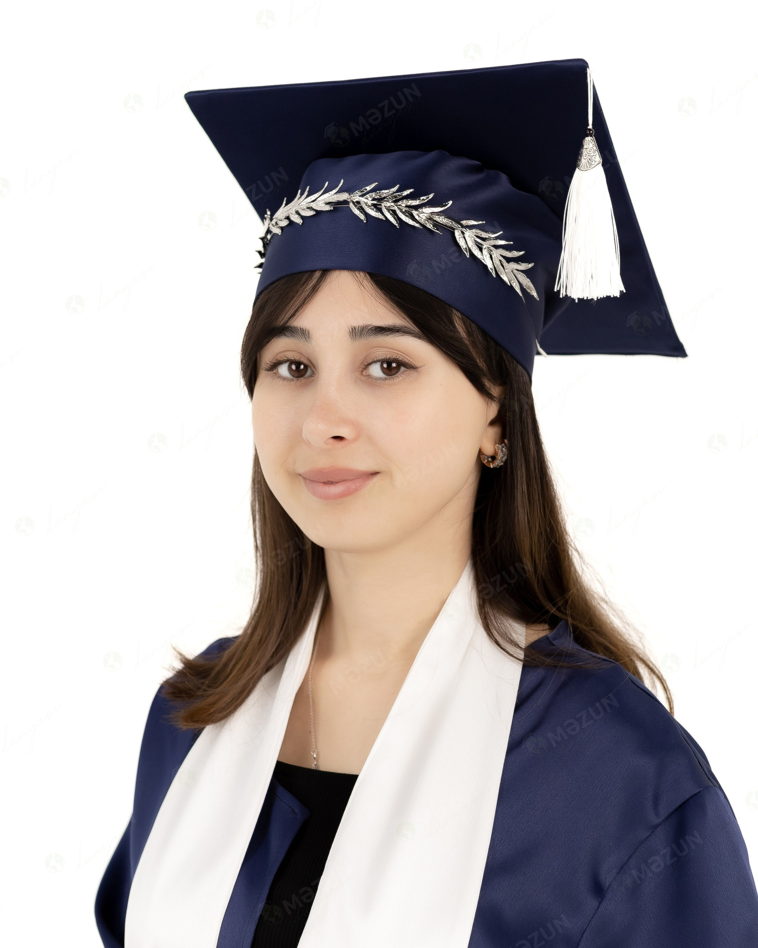 Premium Göy. Məzun geyimləri və akssesuarları