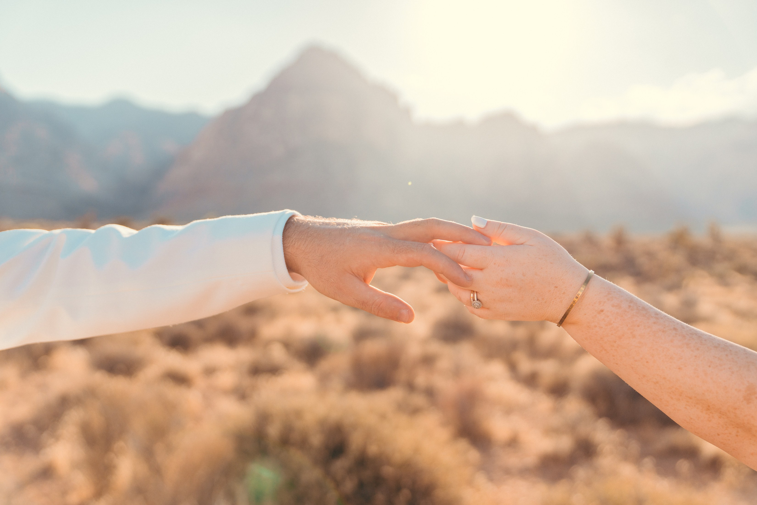 Cassie&Jimmy. Wedding & elopement photographer Viktoriya Kravtsov. Las Vegas