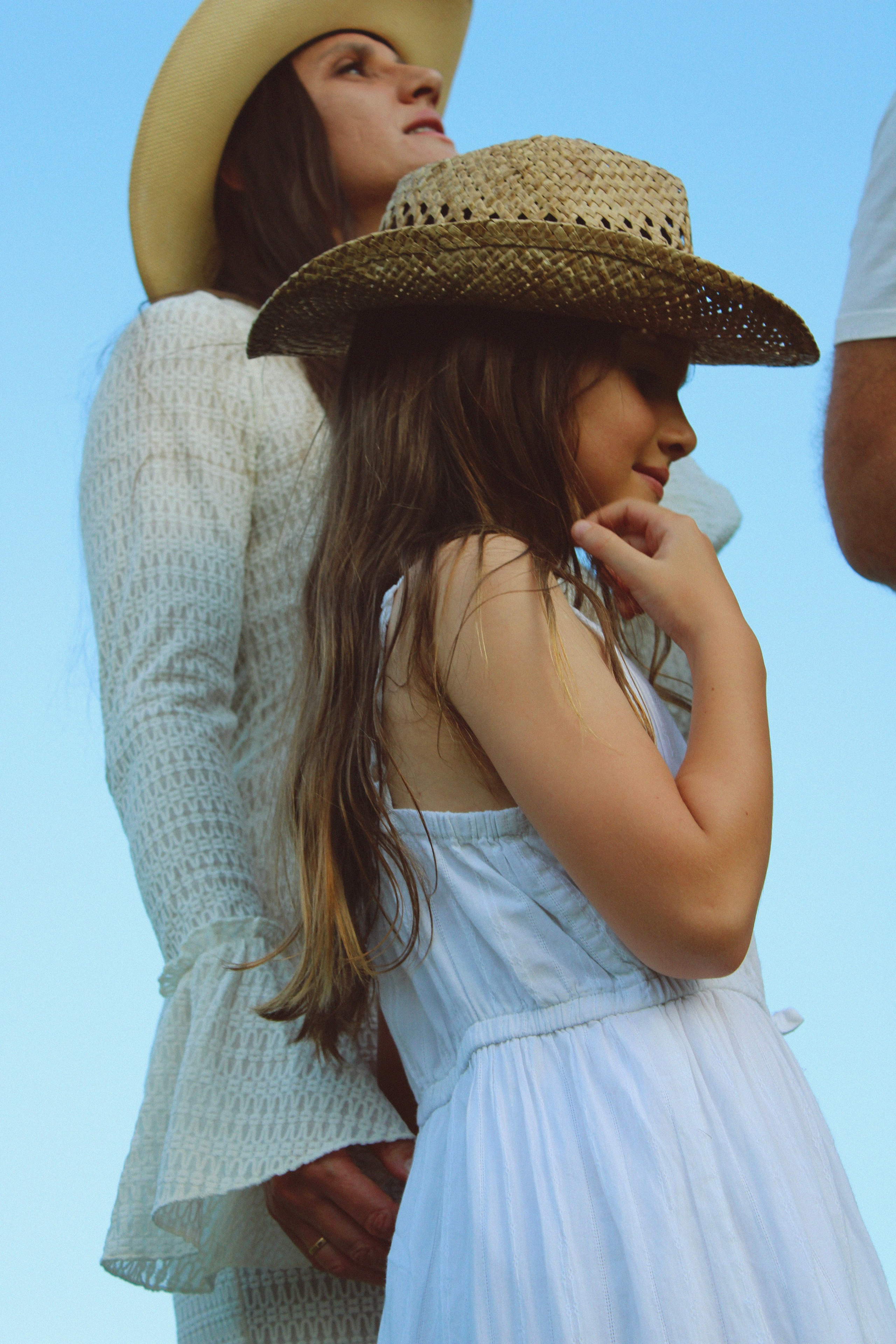 Texas Countryside Family Photoshoot in Cowboy Style. Lana Petrychenko — Portrait & Family Photographer. Valencia, Spain