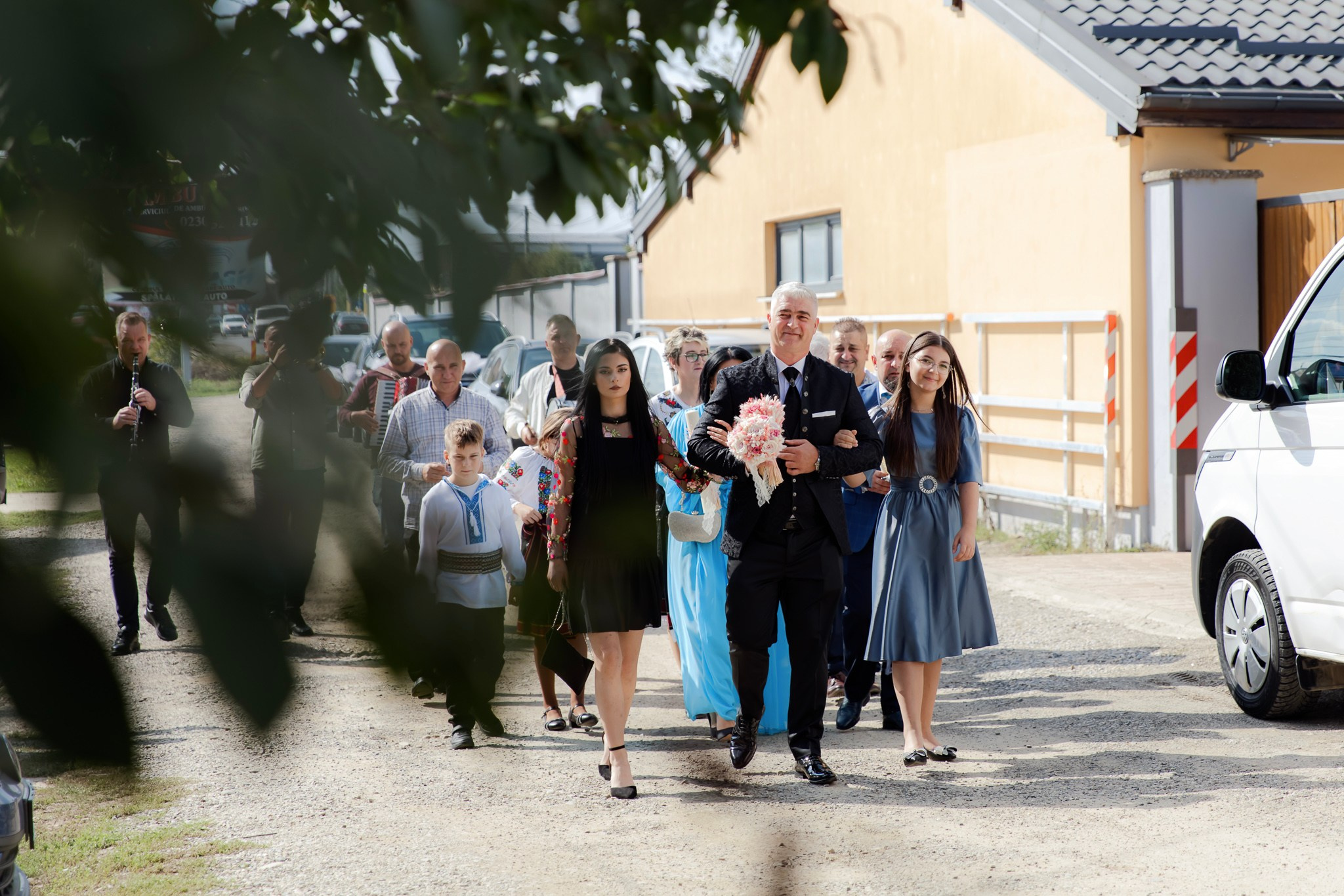 Mihai & Oana. Servicii foto-video profesionale, pentru momente de neuitat