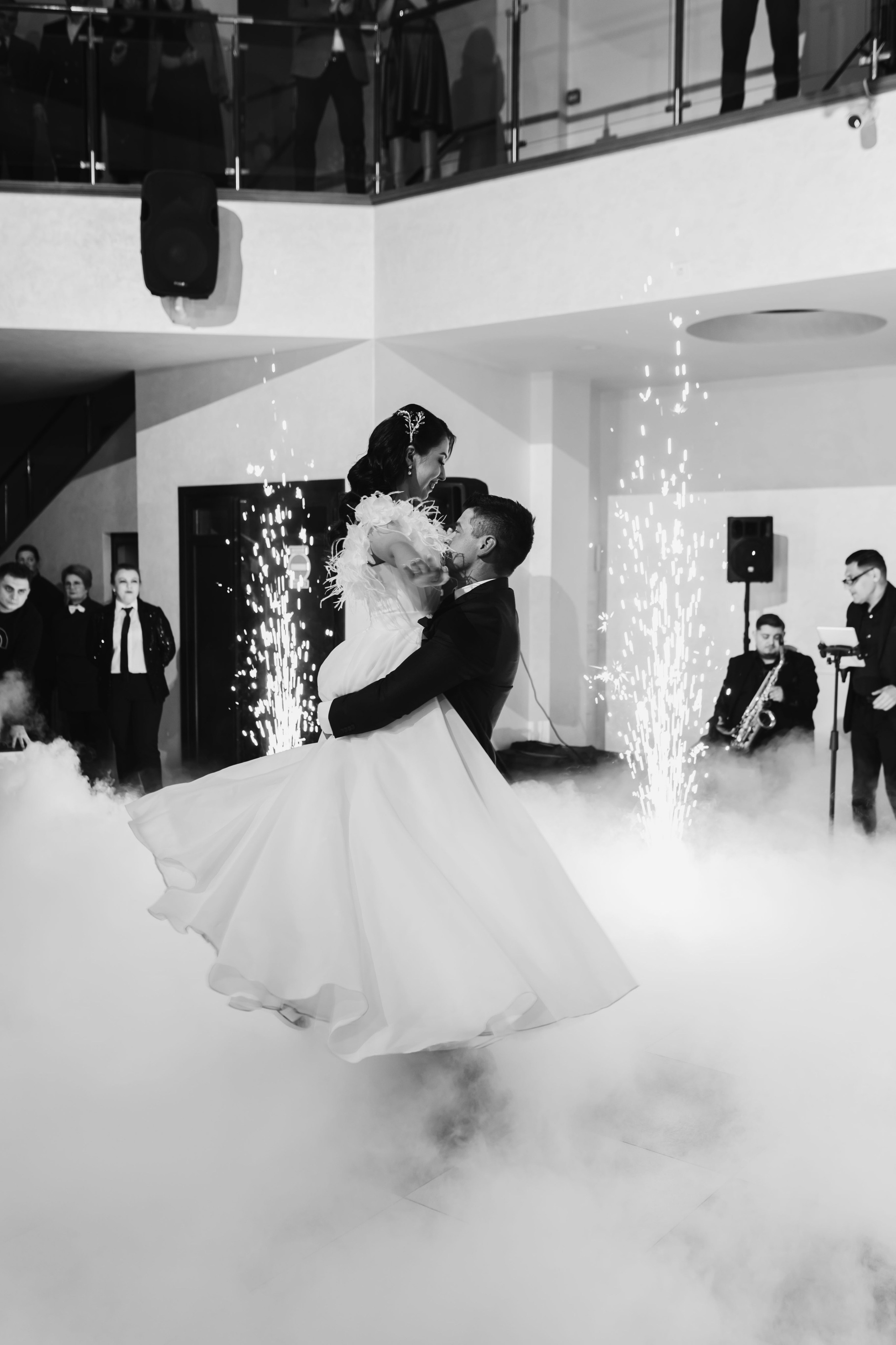 Loredana & Emilian – Ziua Nunții | Videografie - fotografie Botez Suceava, Iași, Botoșani. Servicii foto-video profesionale, pentru momente de neuitat
