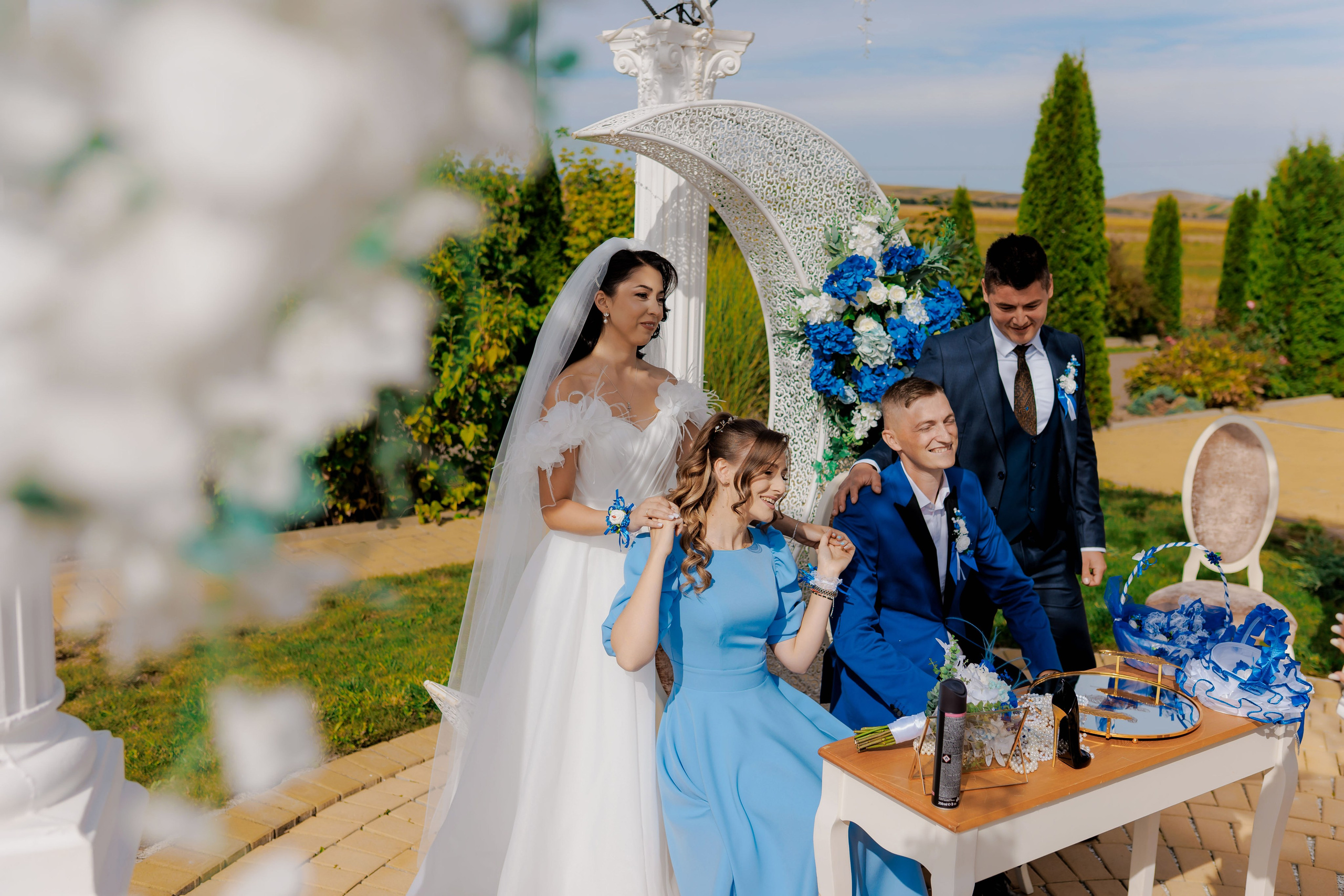 Loredana & Emilian – Ziua Nunții | Videografie - fotografie Botez Suceava, Iași, Botoșani. Servicii foto-video profesionale, pentru momente de neuitat