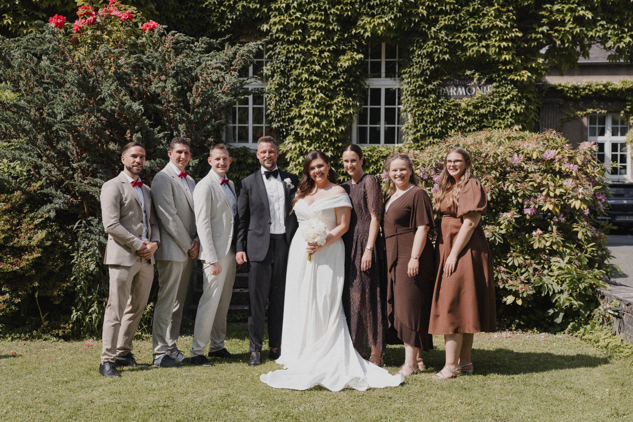 Jessica & Felix I Gesellschaft Harmonie Bochum. Hochzeitsfotografin Bochum | Halyna Reiche Fotografie NRW