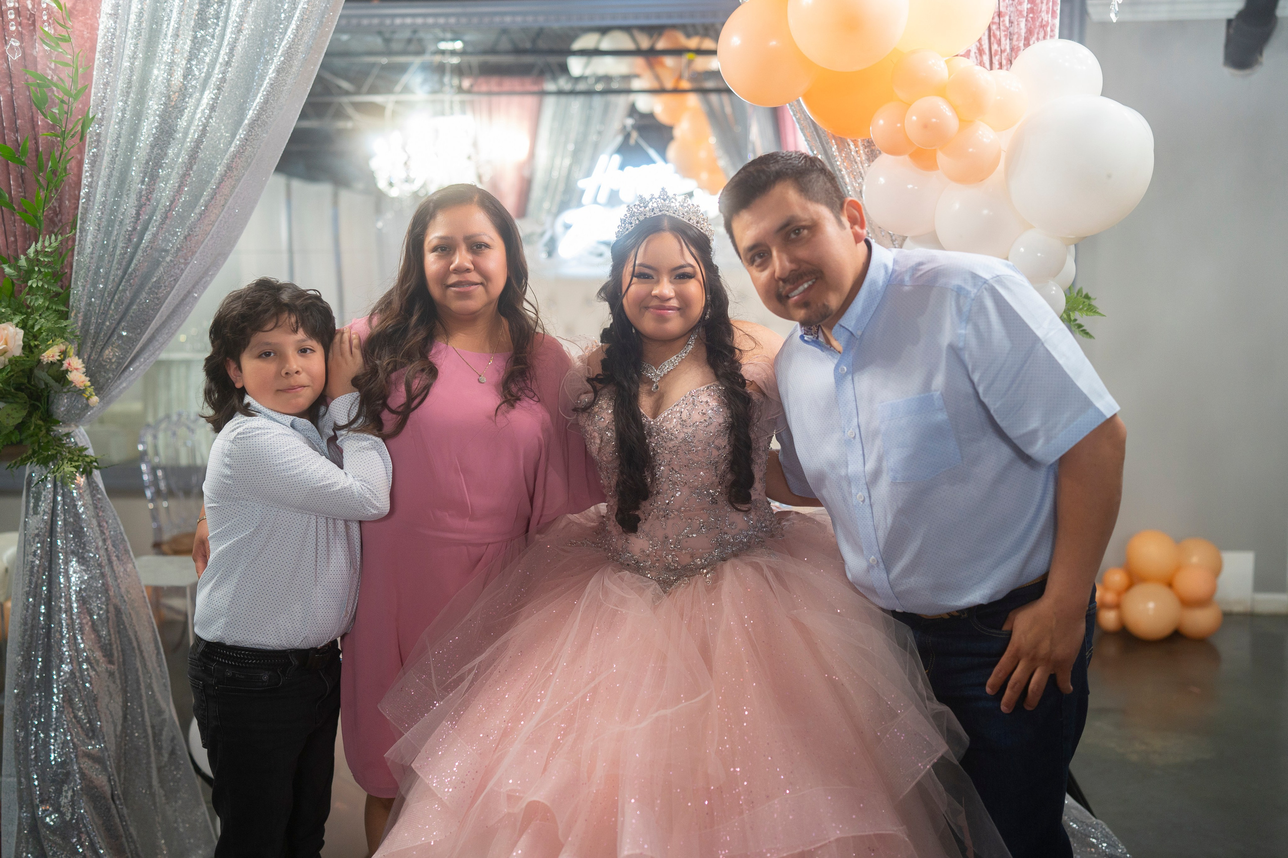 HONEY MIA HERNÁNDES QUINCEANERA. Ke’Ondris