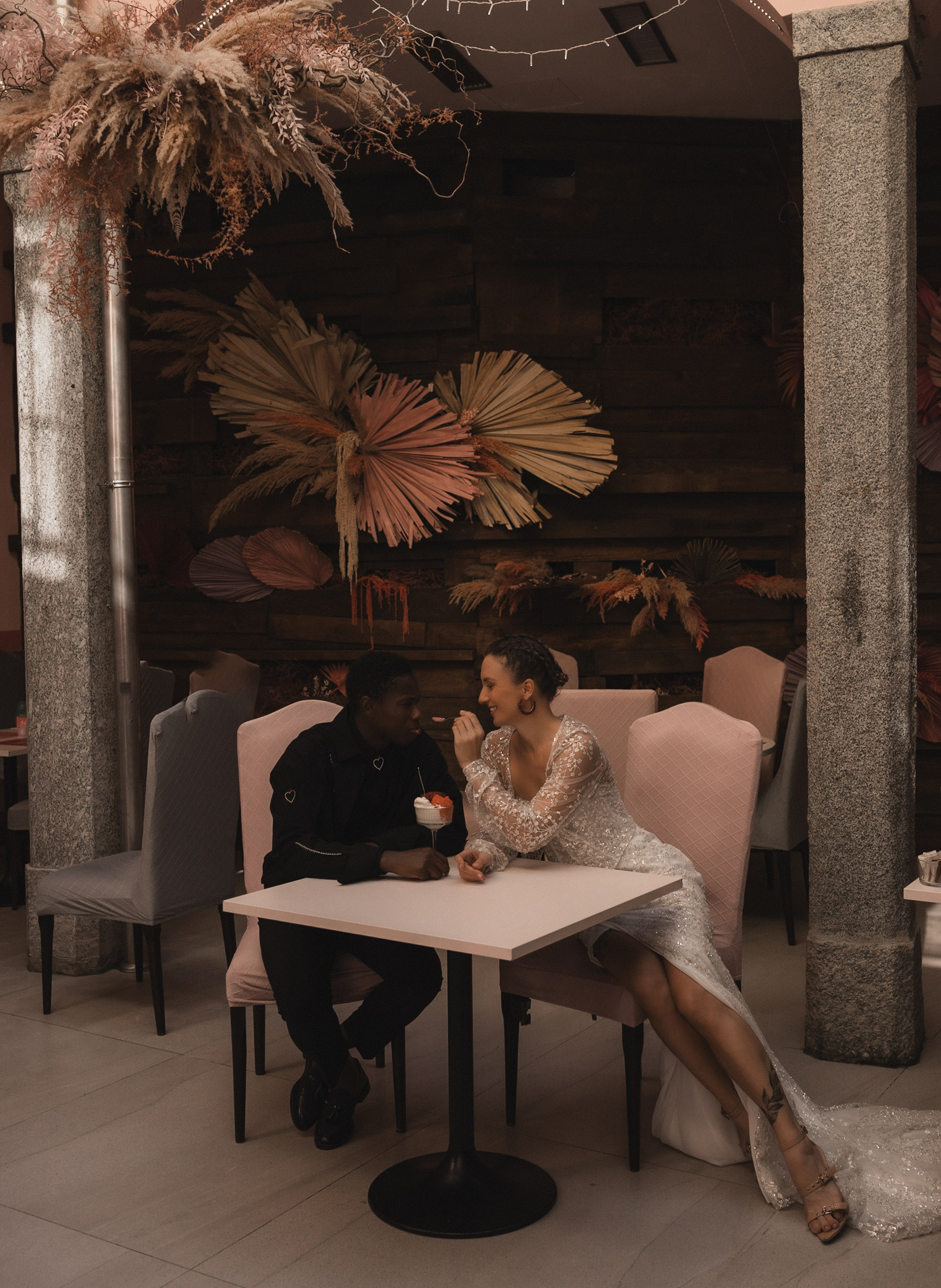 IRINA & AMED • LAKE COMO. PHOTOGRAPHER IN ITALY