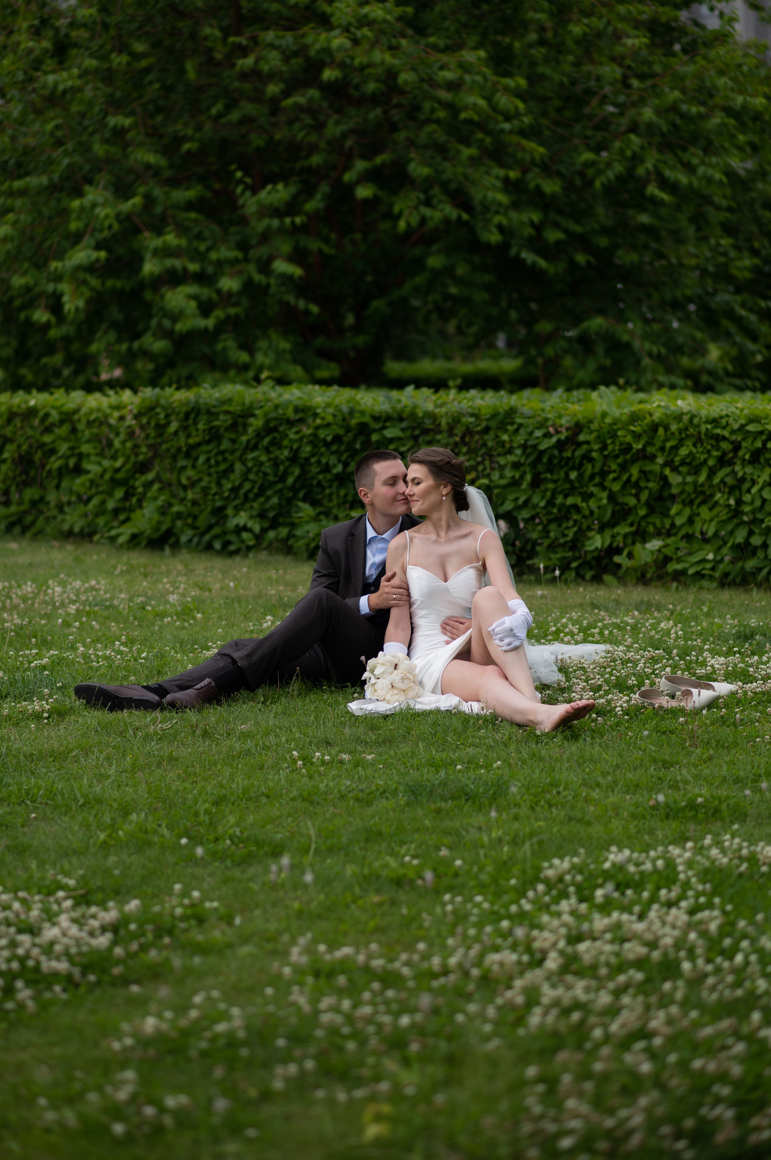 Light. Wedding and commercial photographer