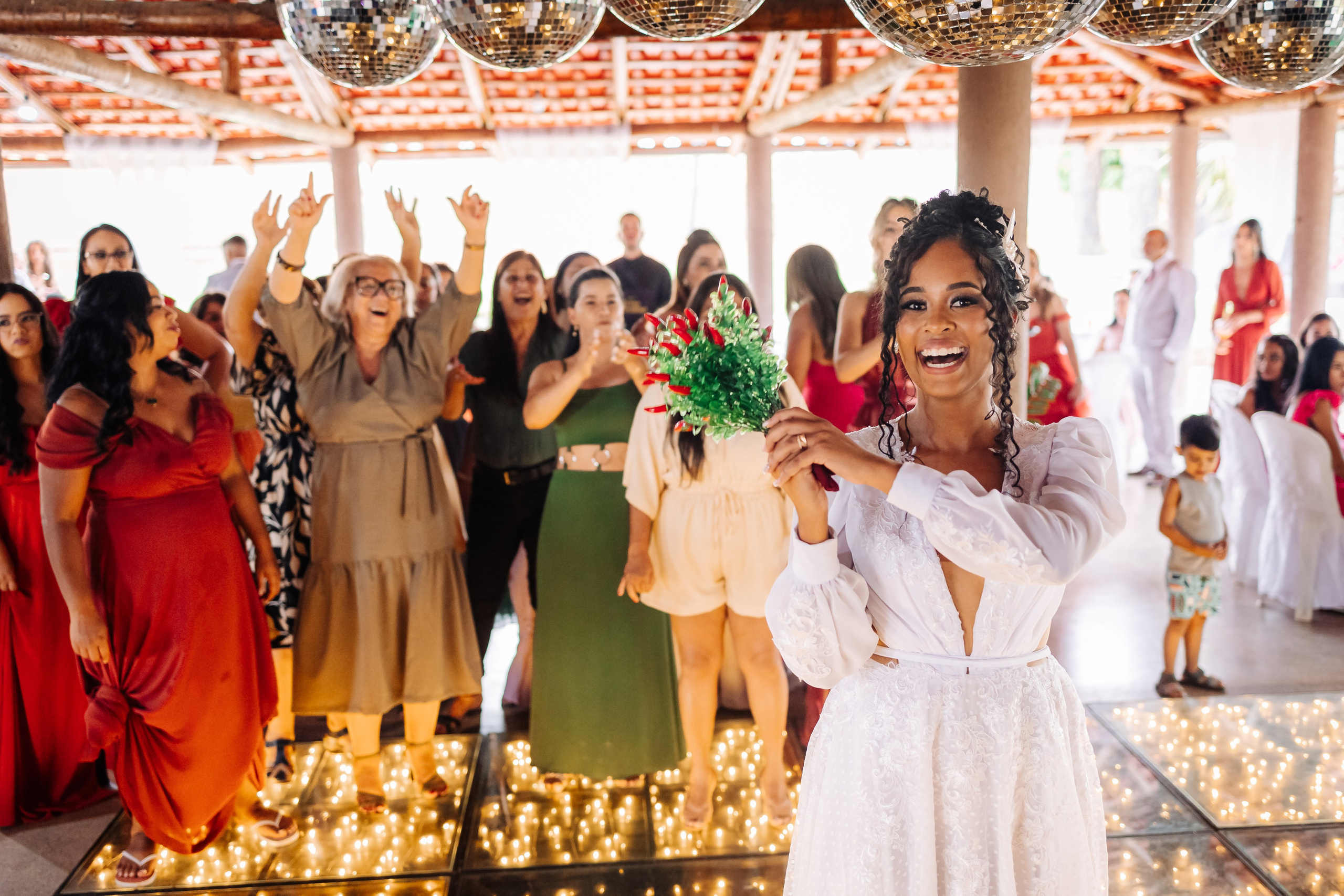 Kênia e Gabriel. Fotografia de casamento e ensaios | Montes Claros/MG
