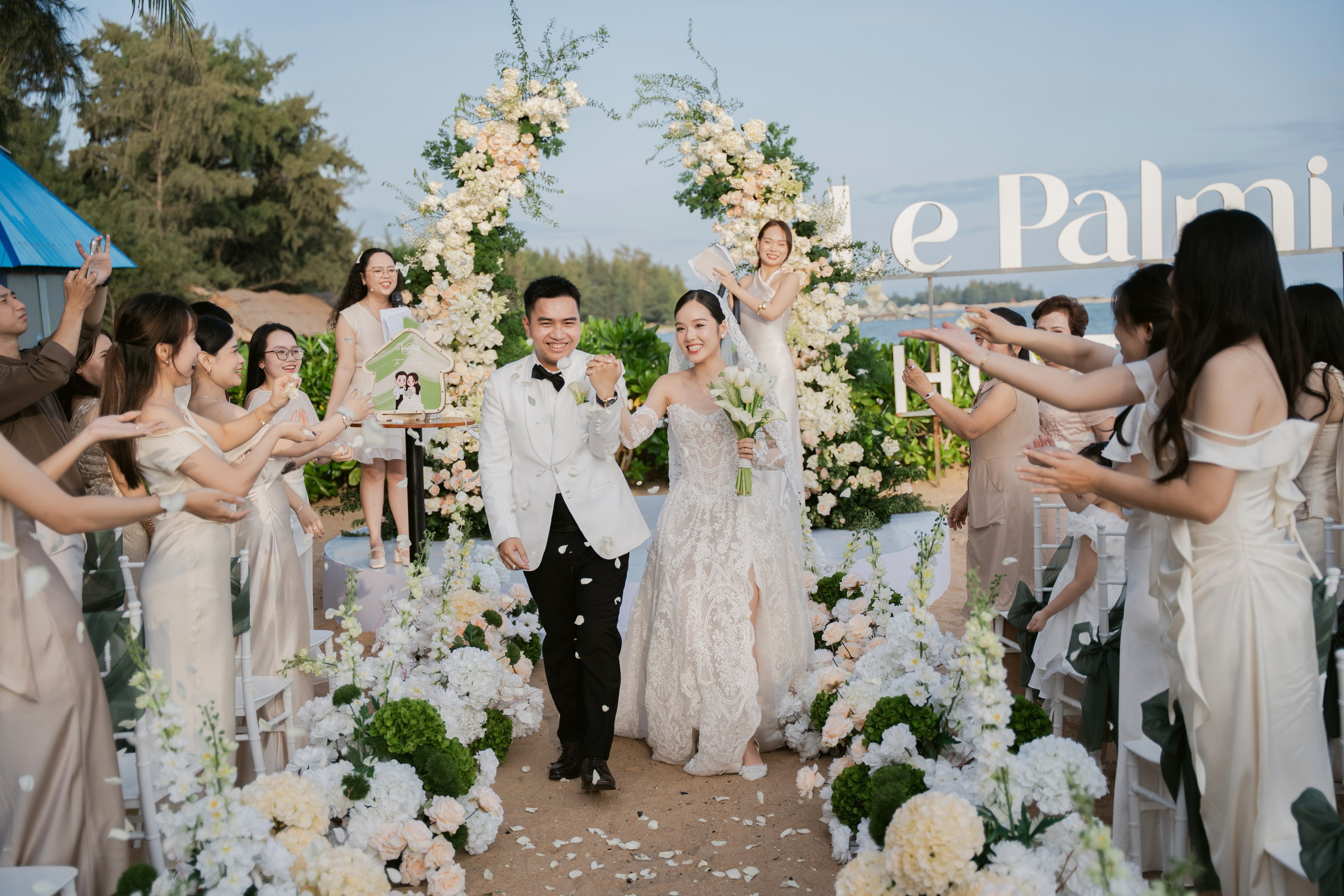 Tu + Trang | Photojournalism. BenColor Studio