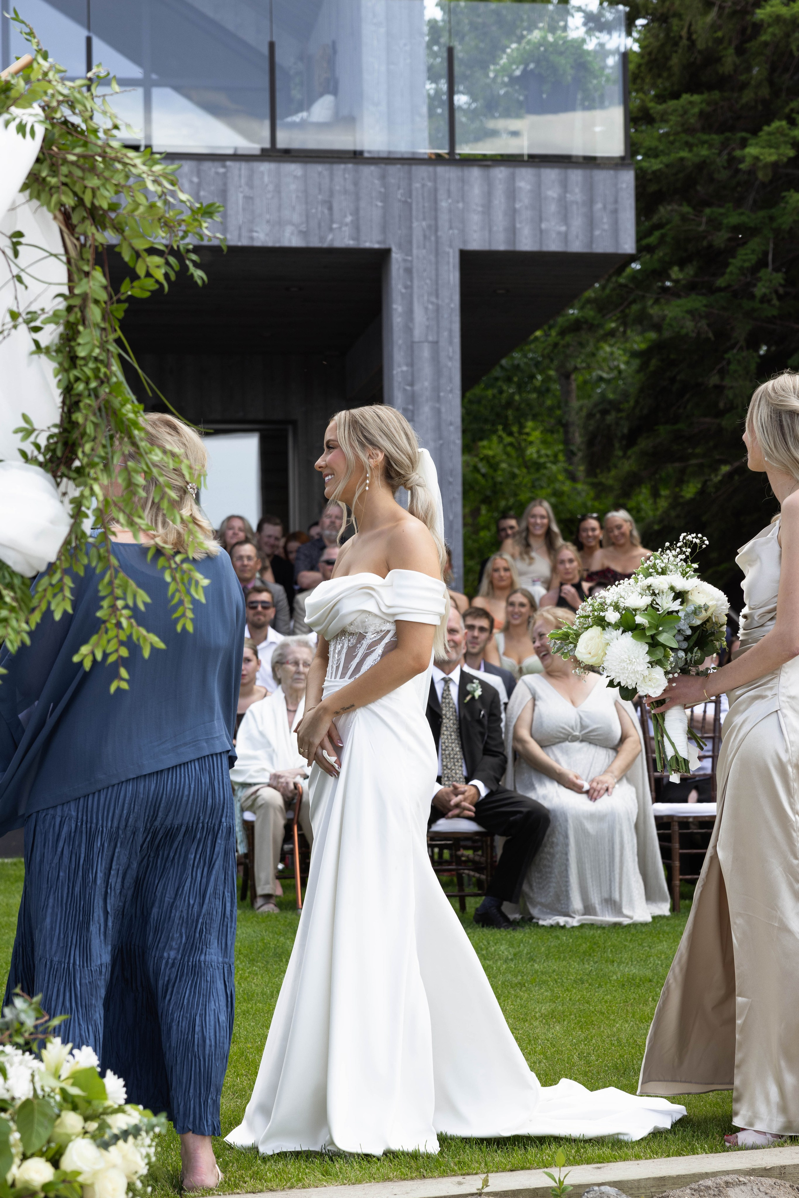 Beautiful Lakeside Wedding Photography. Wedding photography and videography in Regina, Saskatchewan