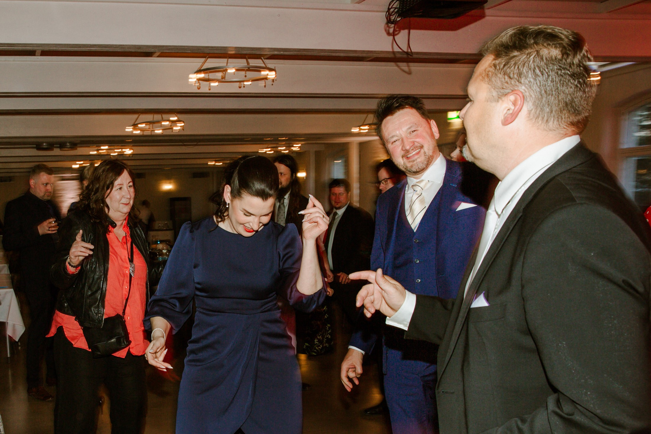 L&J, Pyhän Laurin kirkko/wanha Bäckby