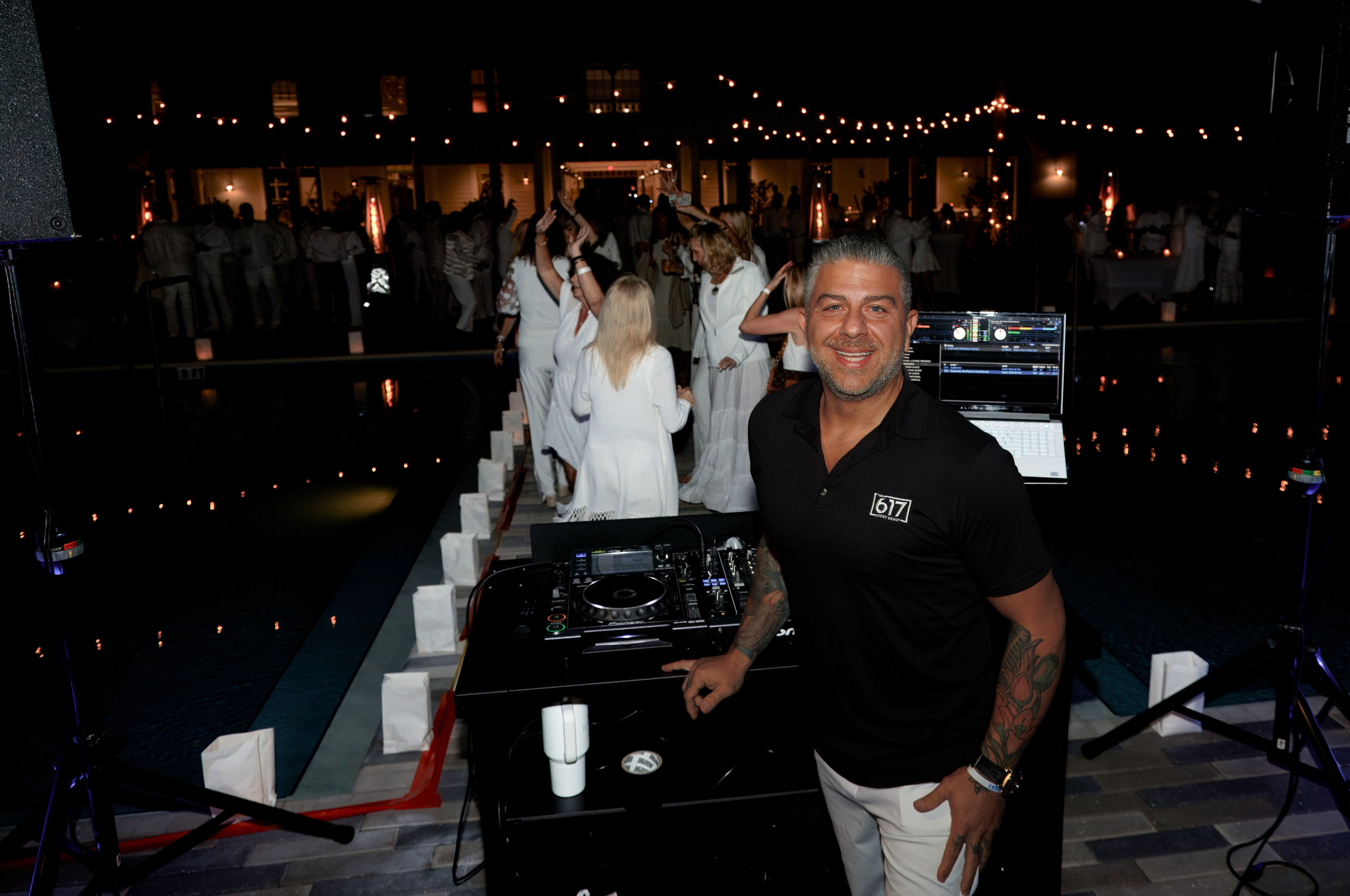 The Isles White Party. Out and About 239