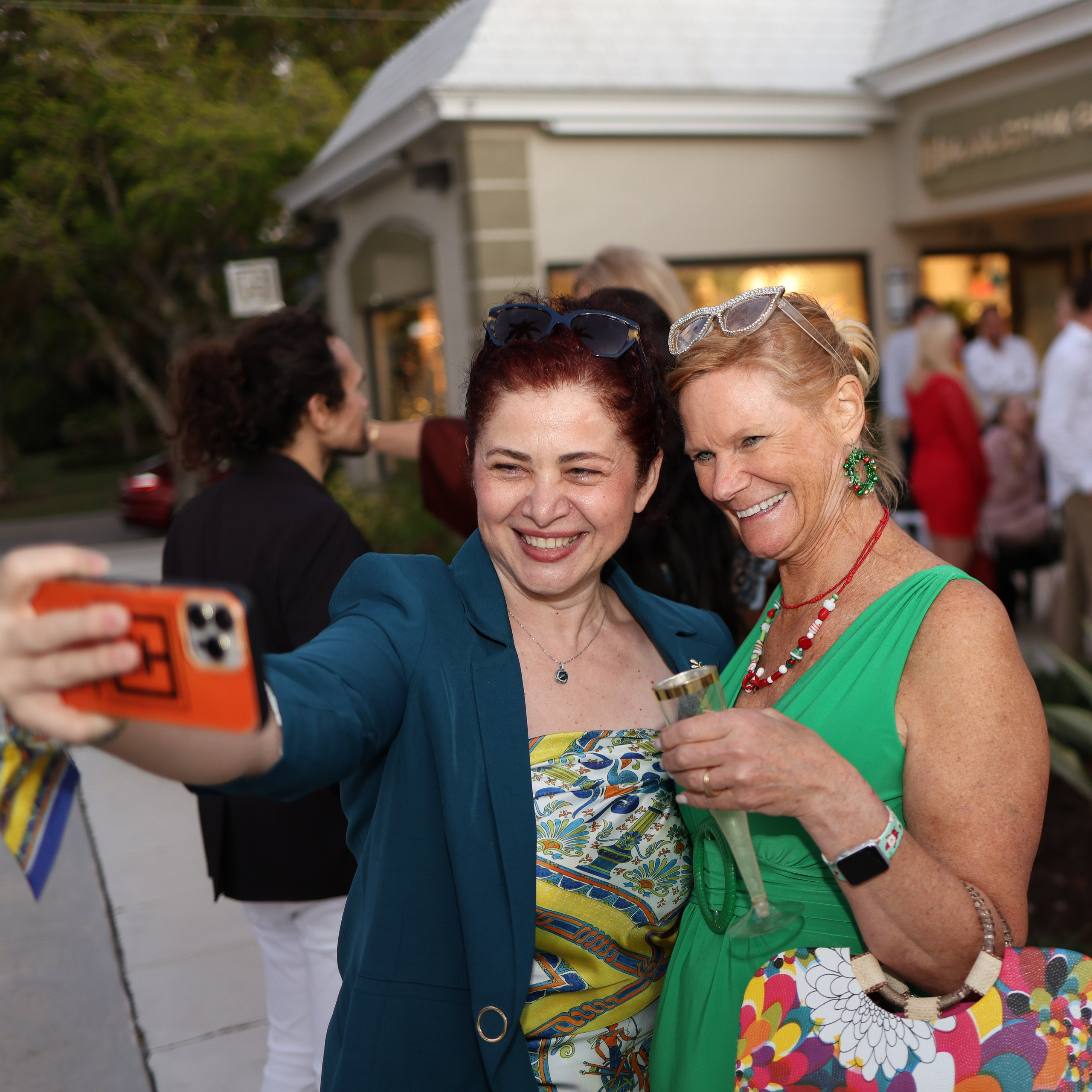 Pacific Coast Lifestyle Magazine. Out and About 239