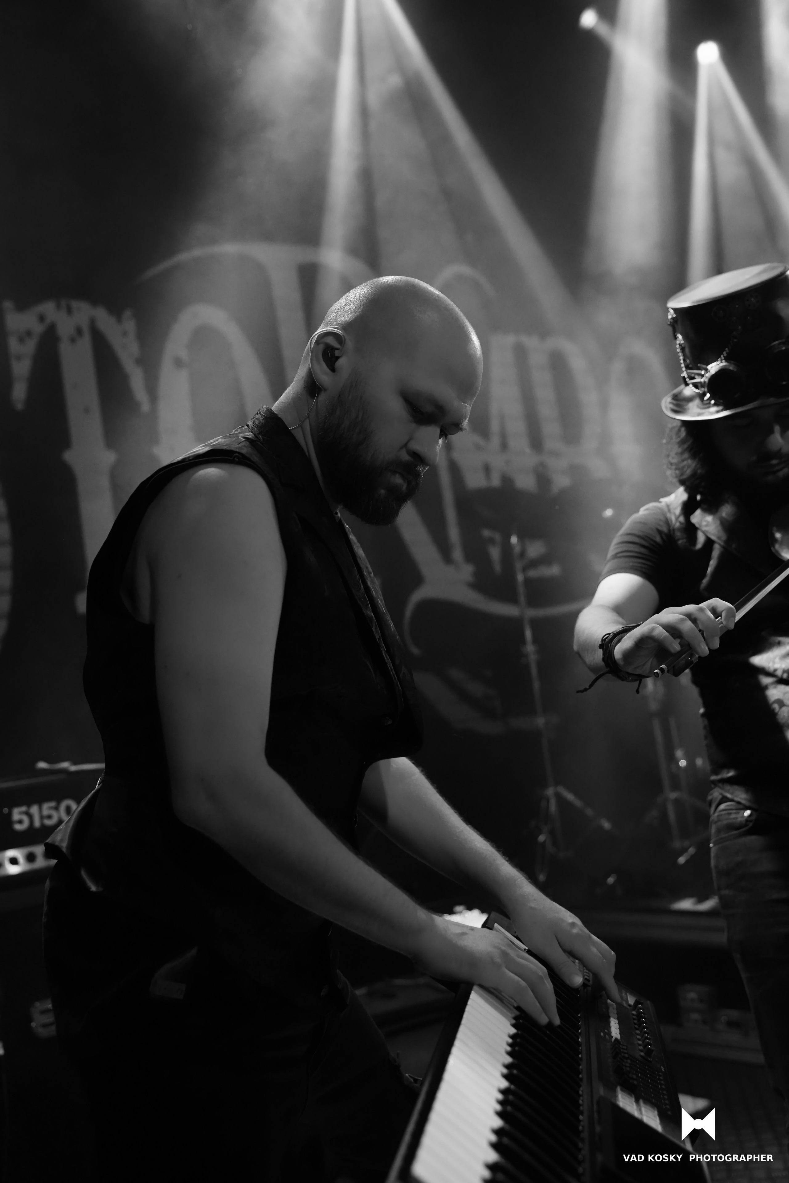 Stormbound — Gagarin TLV 18.10.25. Vad Kosky Photographer