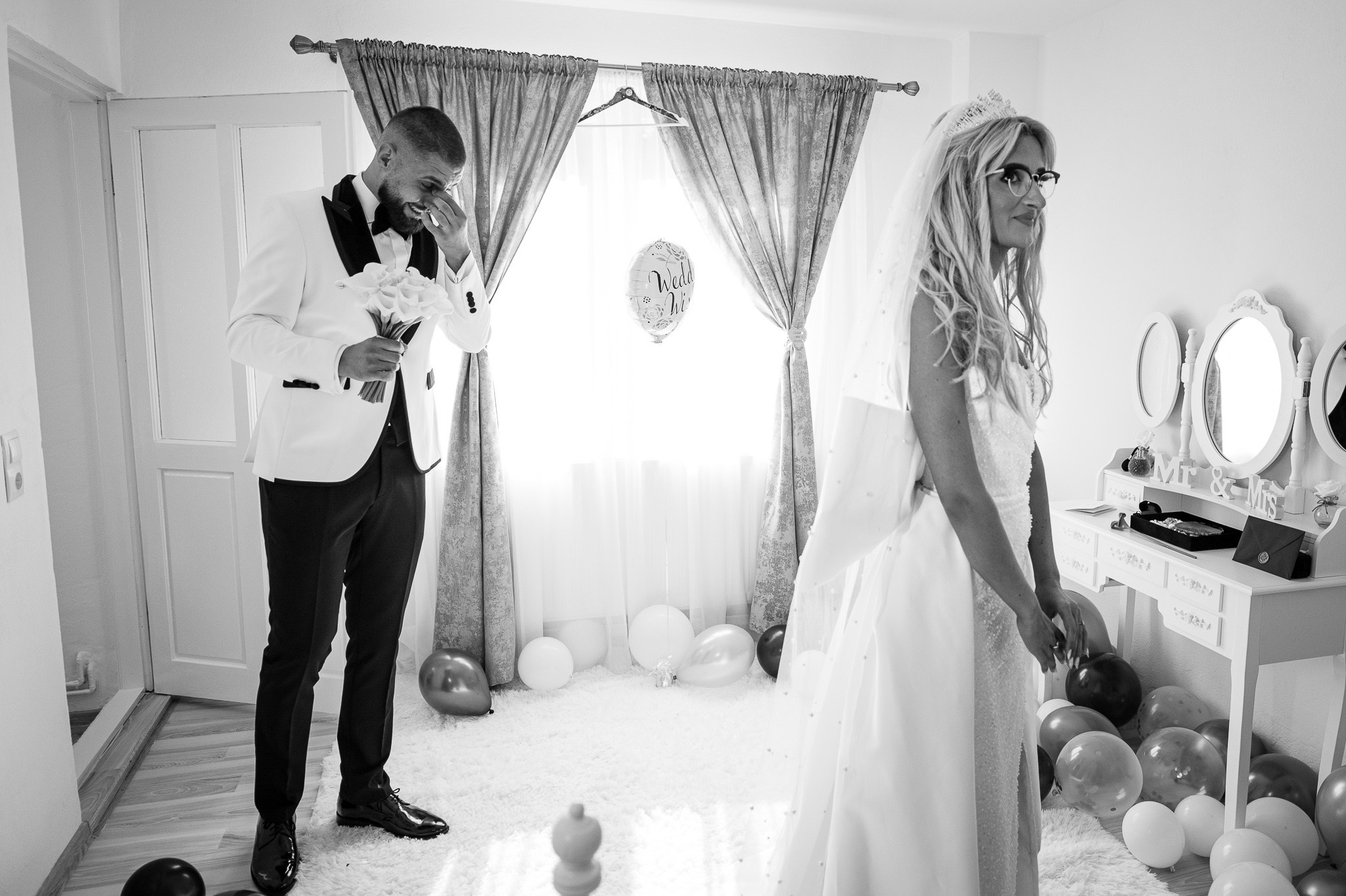 Corina & Paul. Mugurel Olteanu Fotograf