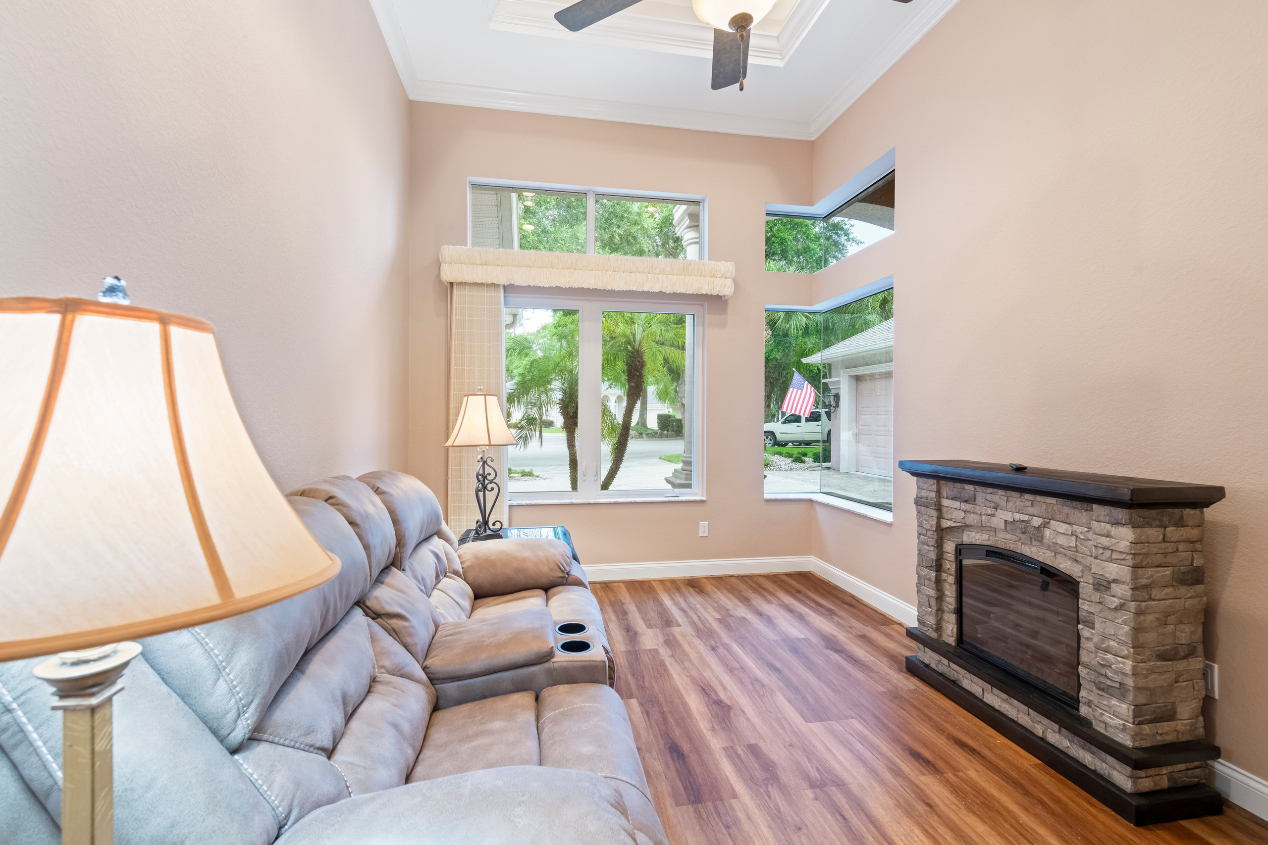 Riverbend Dr, Jacksonville Fl 32 207