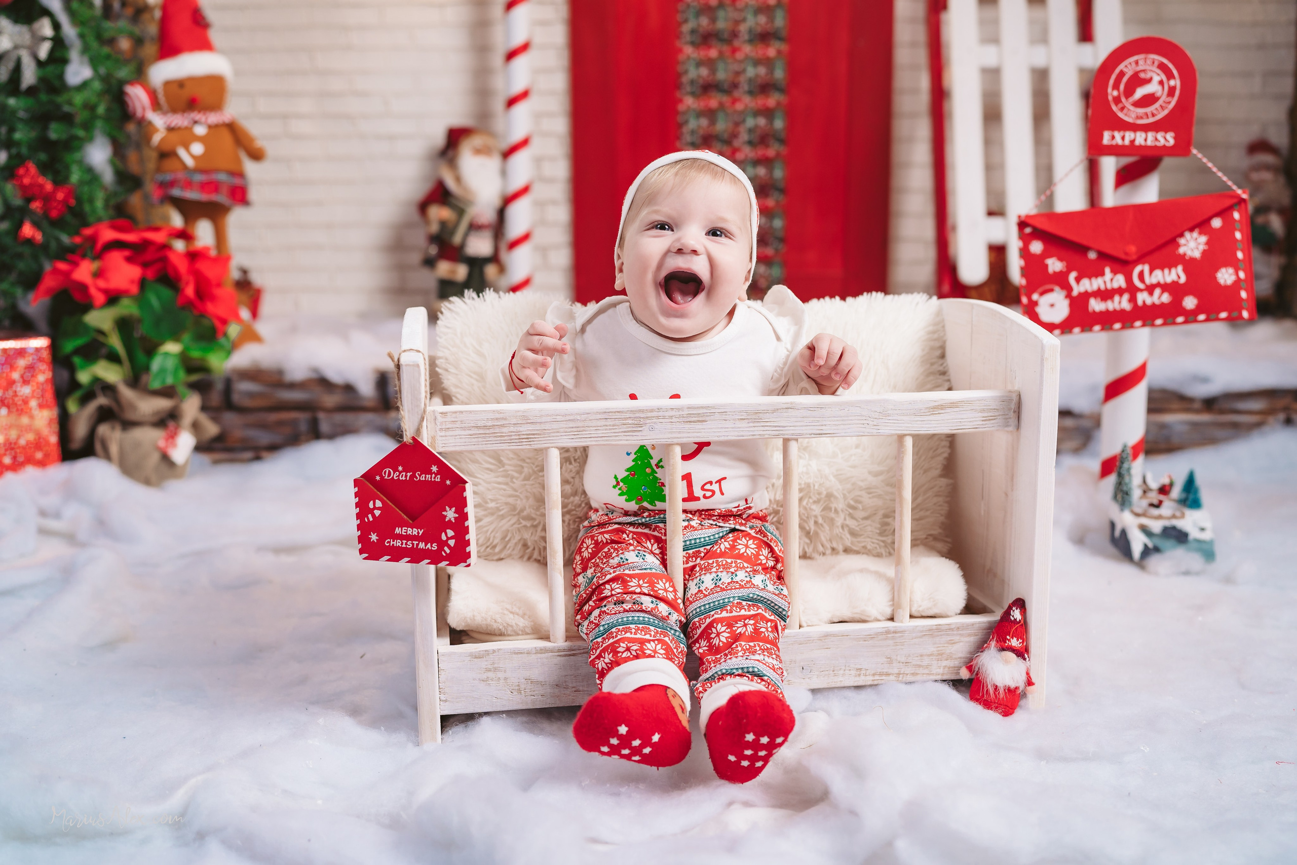 Crăciun în trei - Daniela Gabriel & Victor. Marius Alex fotograf de eveniment si portret din Suceava