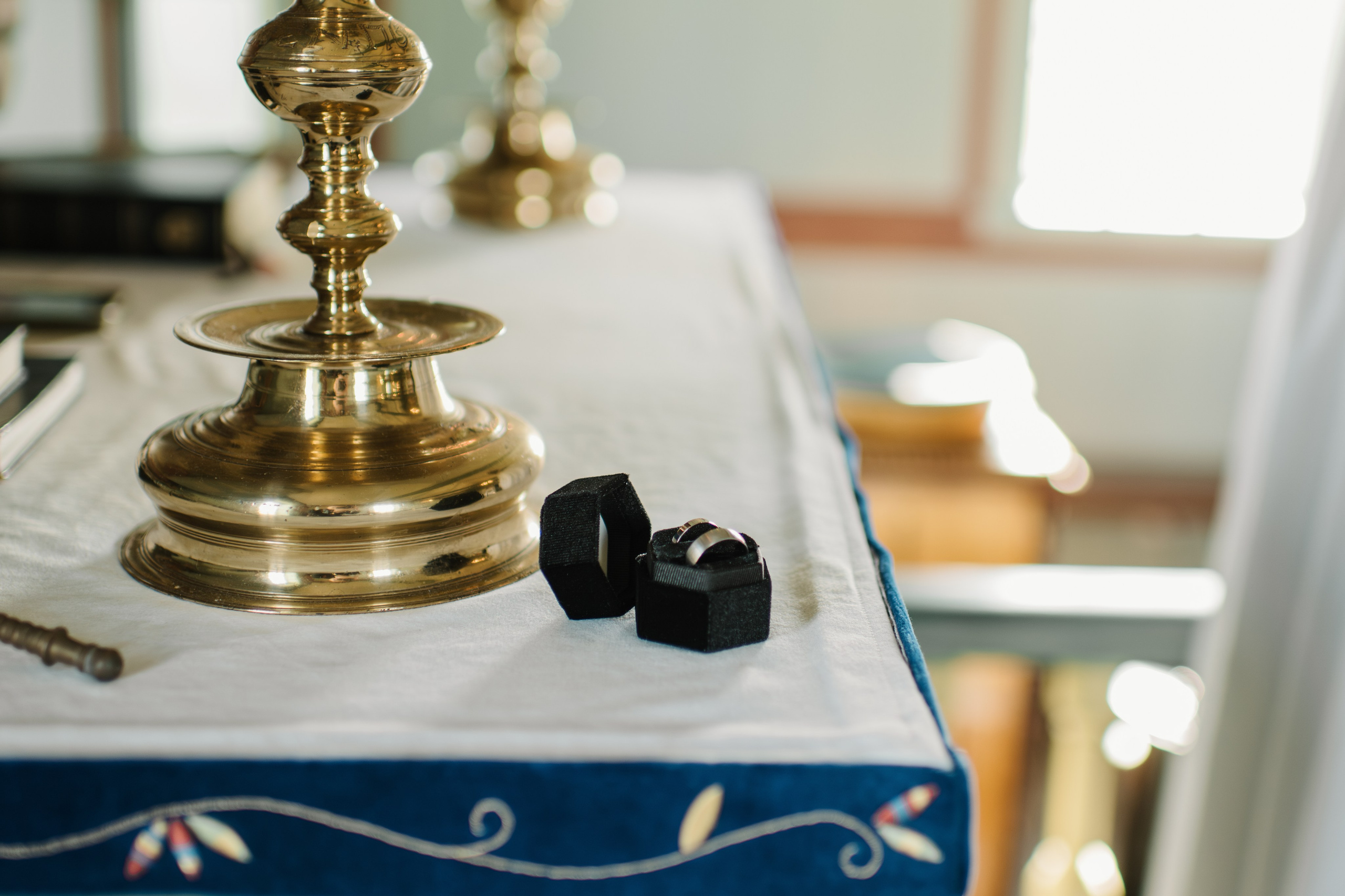 Emma and Phil. Michalina Dzianach Wedding Photographer Iceland