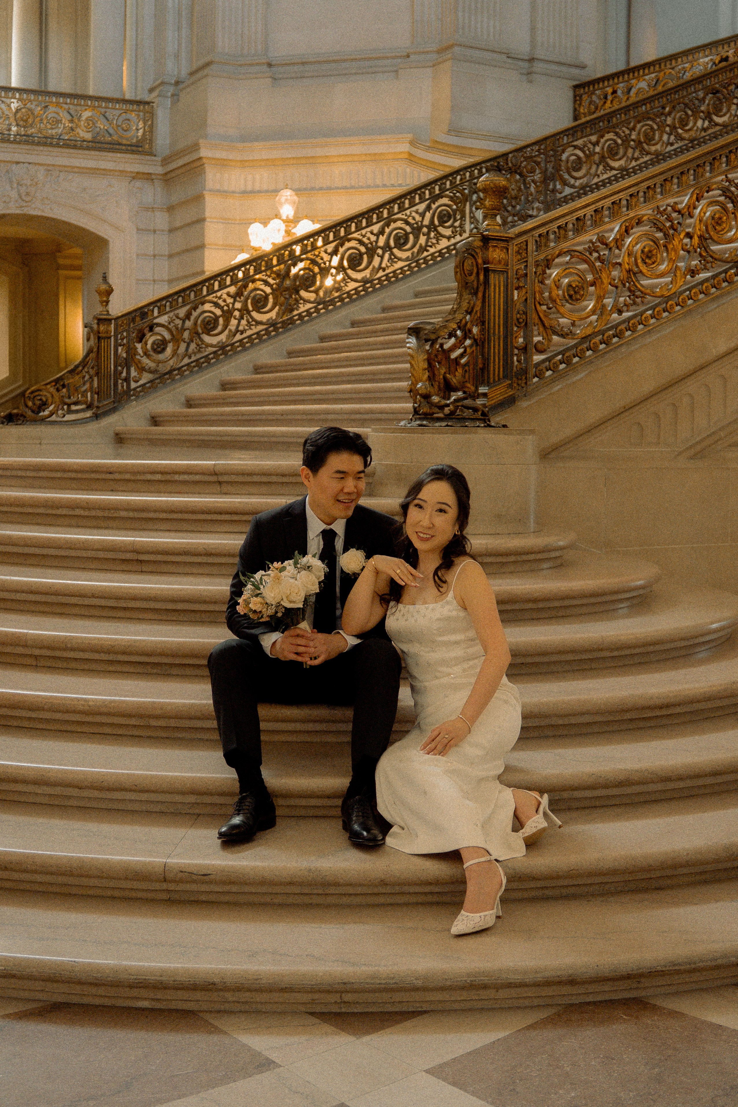 Elopement | City Hall. Sacramento & Bay Area Candid Photographer | photography_of.nadia