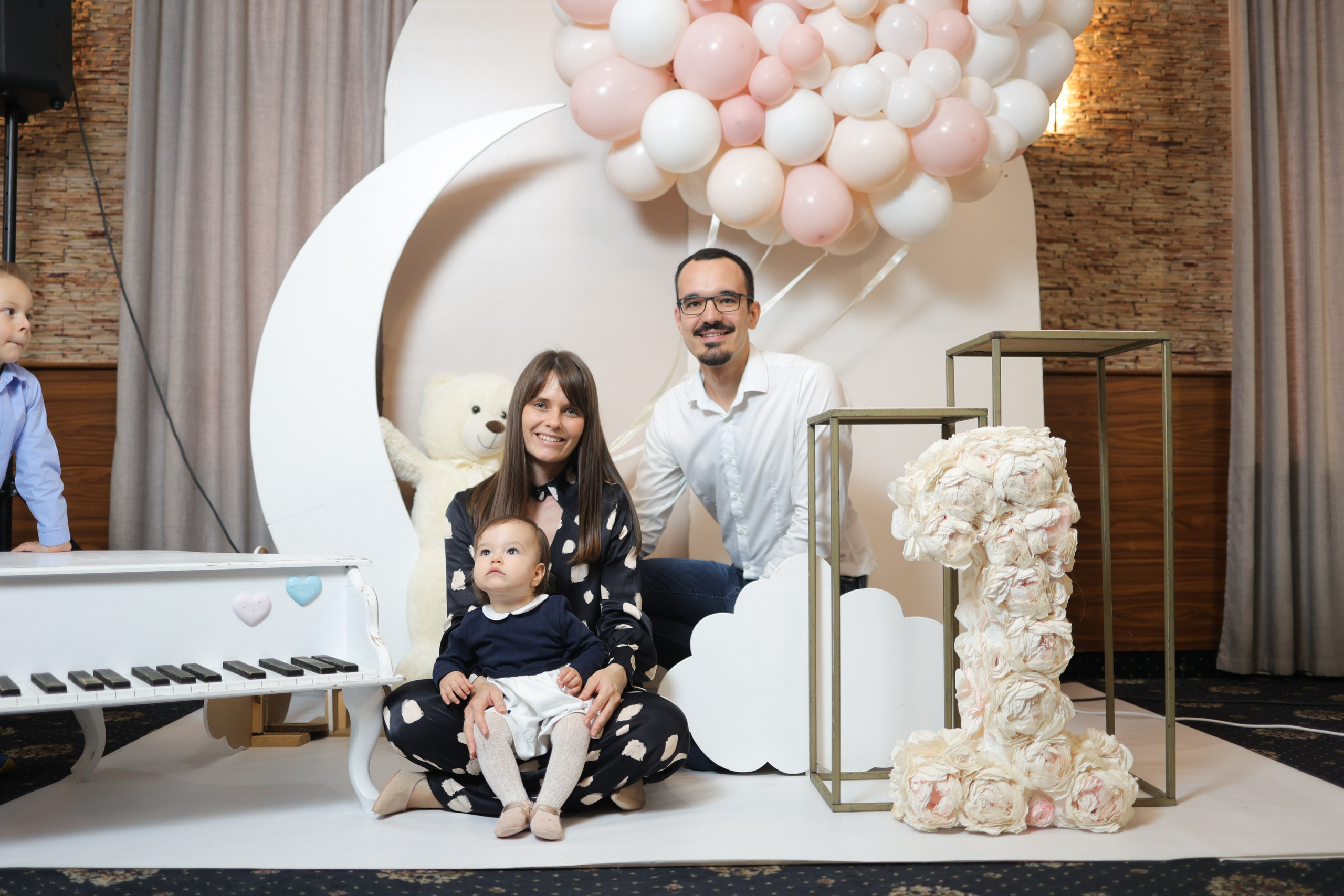 Emili. Vlada toskic wedding and event photographer