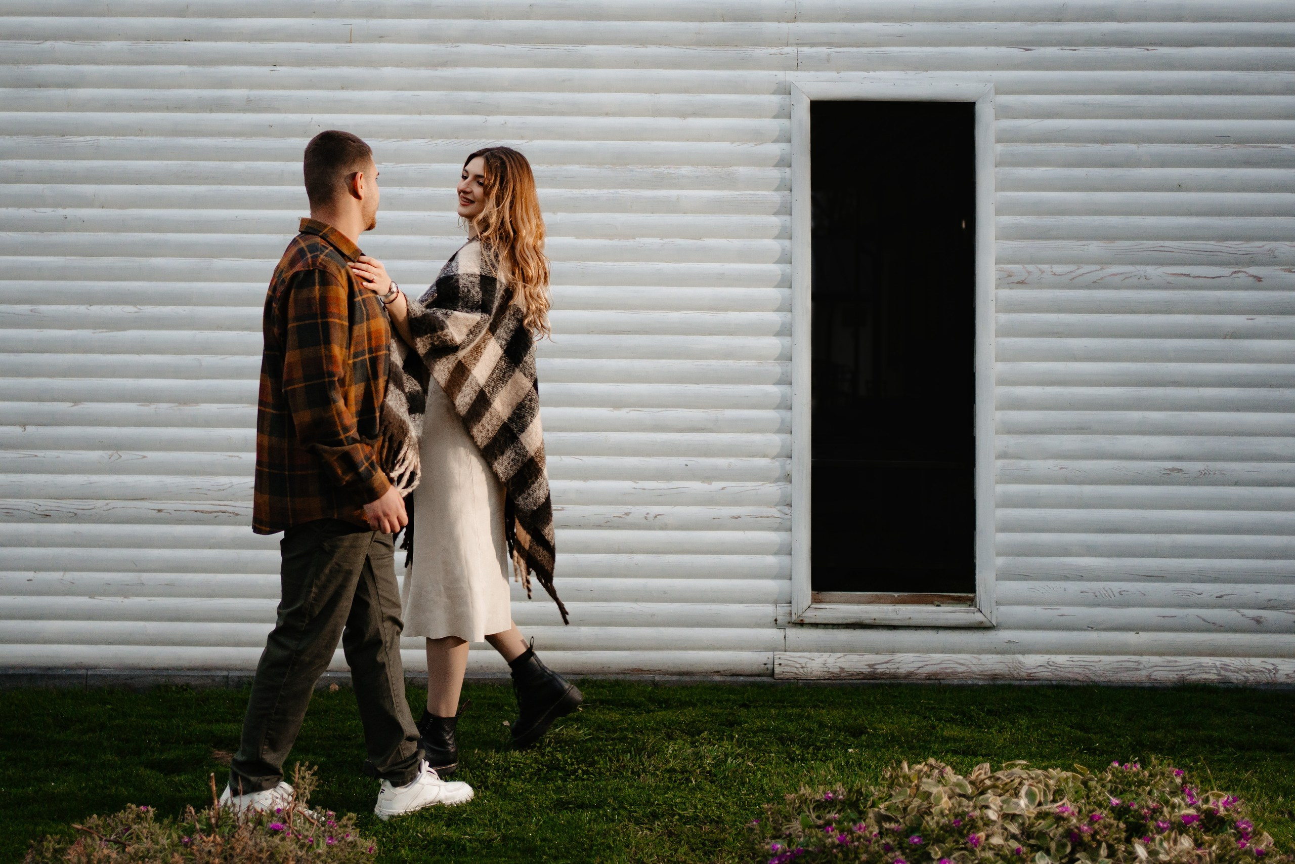 Save the Date | Bacău Conac Buzdugan. Foto-Video Nunta Iasi, Suceava, Bucuresti / Disponibilitate 2025 — 2026 — 2027