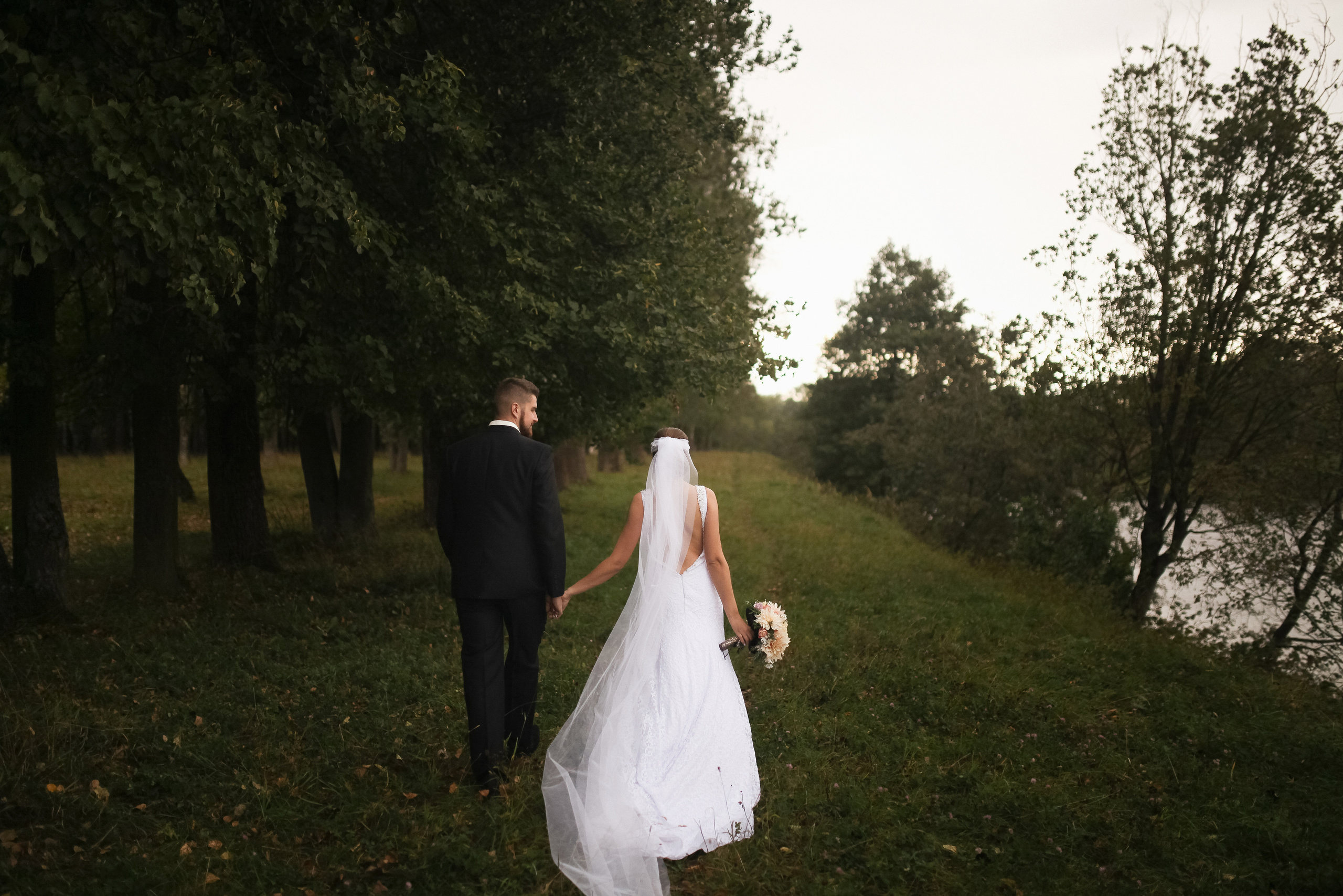 Love comes. Свадебный, семейный и детский фотограф в Беларуси и за ее пределами