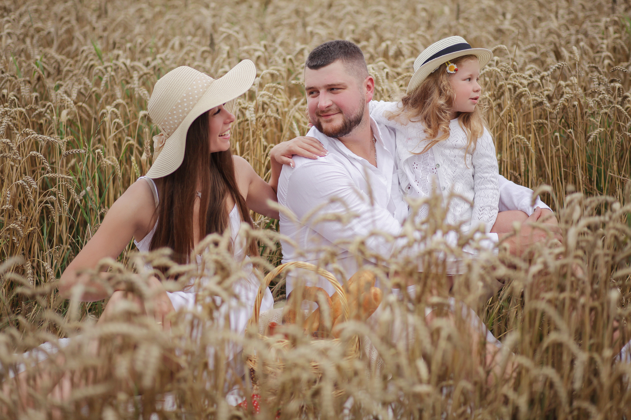 Август. Свадебный, семейный и детский фотограф в Беларуси и за ее пределами