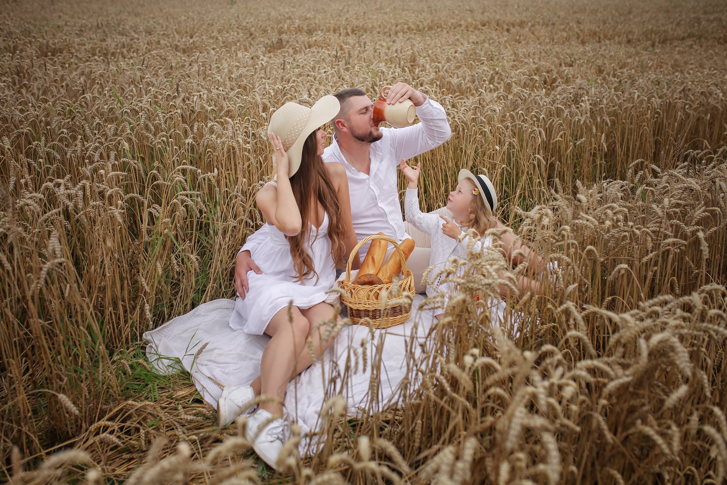 Август. Свадебный, семейный и детский фотограф в Беларуси и за ее пределами