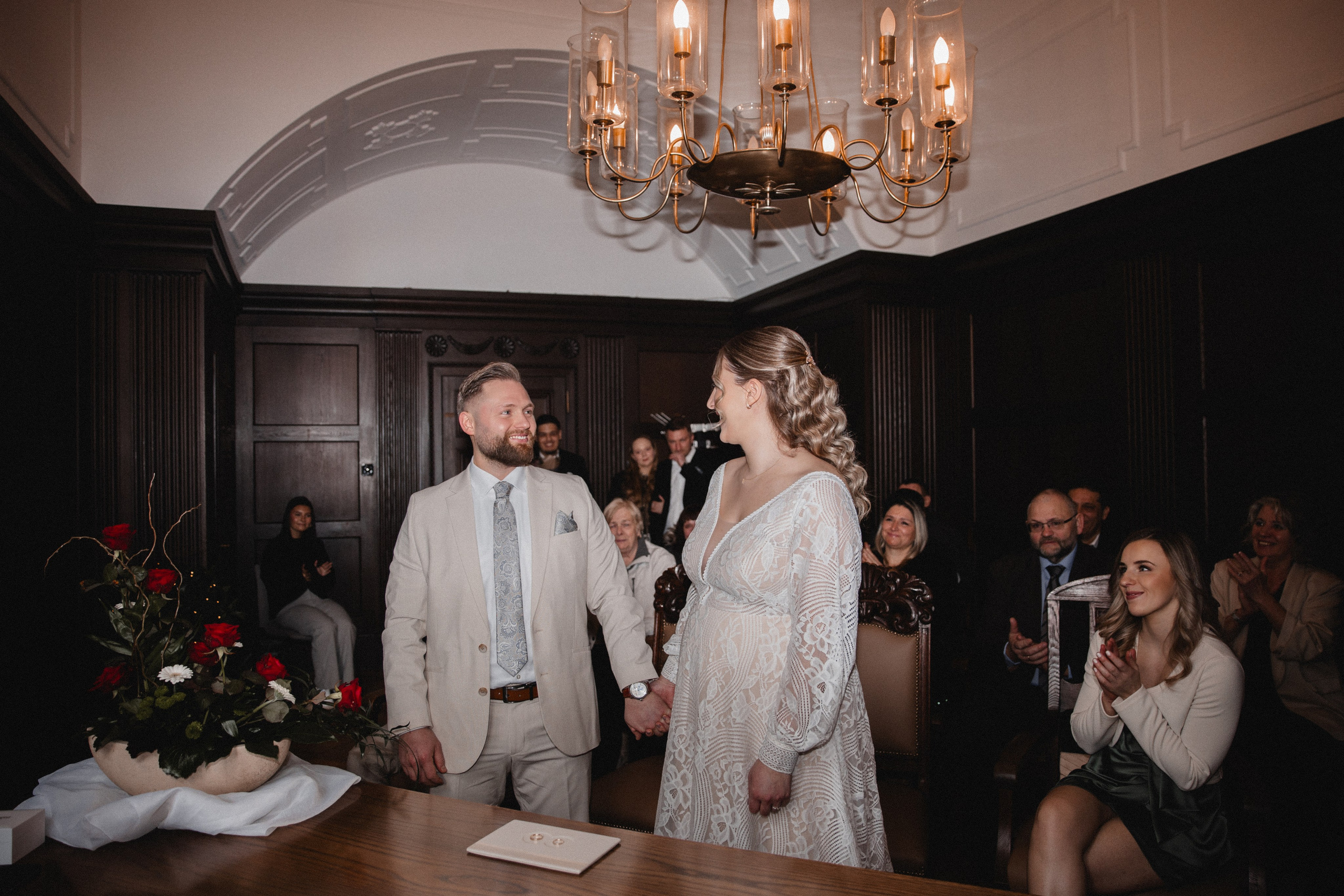 Laura & Arthur | Rathaus Herne. Photographer in Bochum Dolia Halyna
