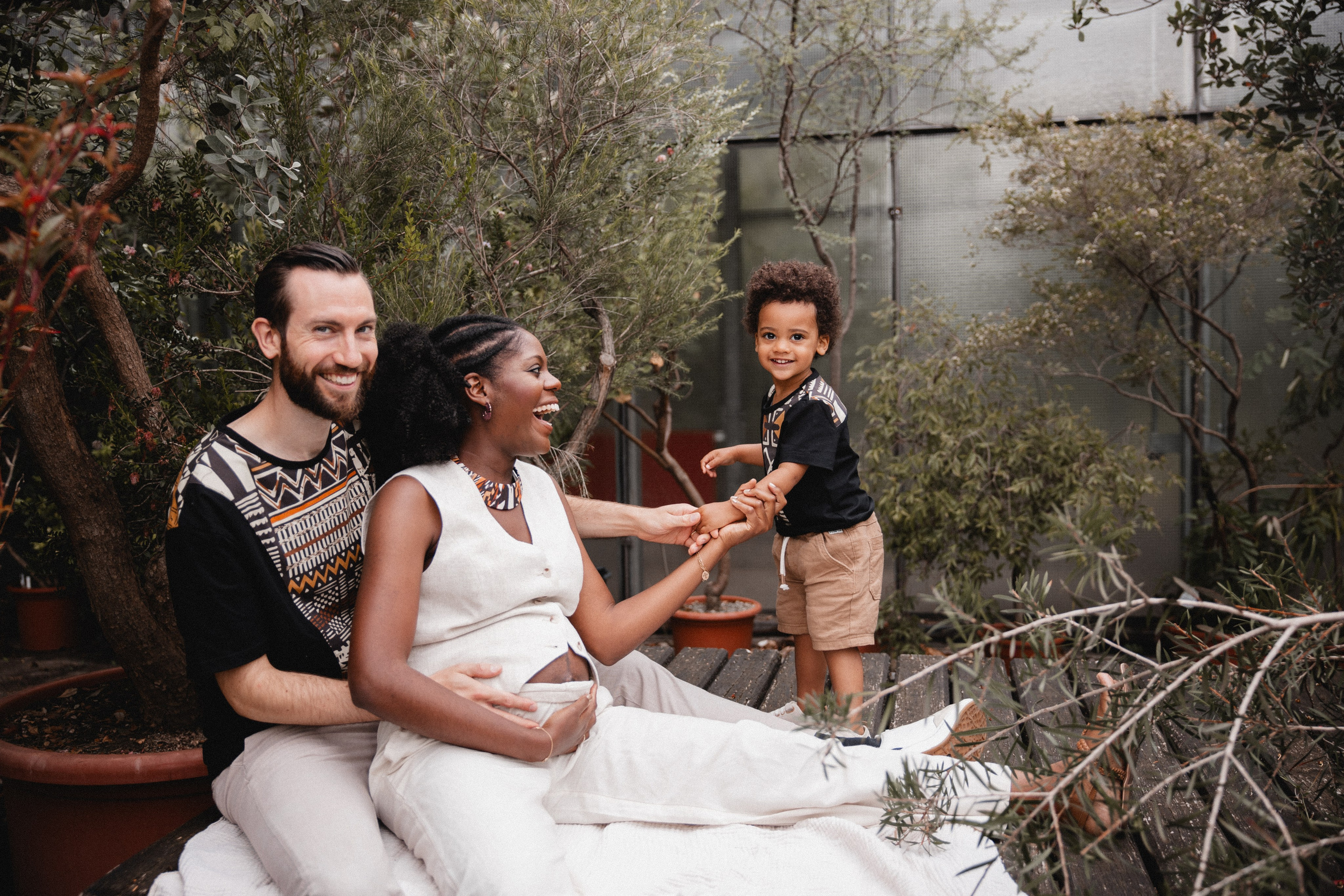 Babybauch Shooting im Botanischen Garten Bochum | Reiche Fotografie. Hochzeitsfotografin Bochum | Halyna Reiche Fotografie NRW