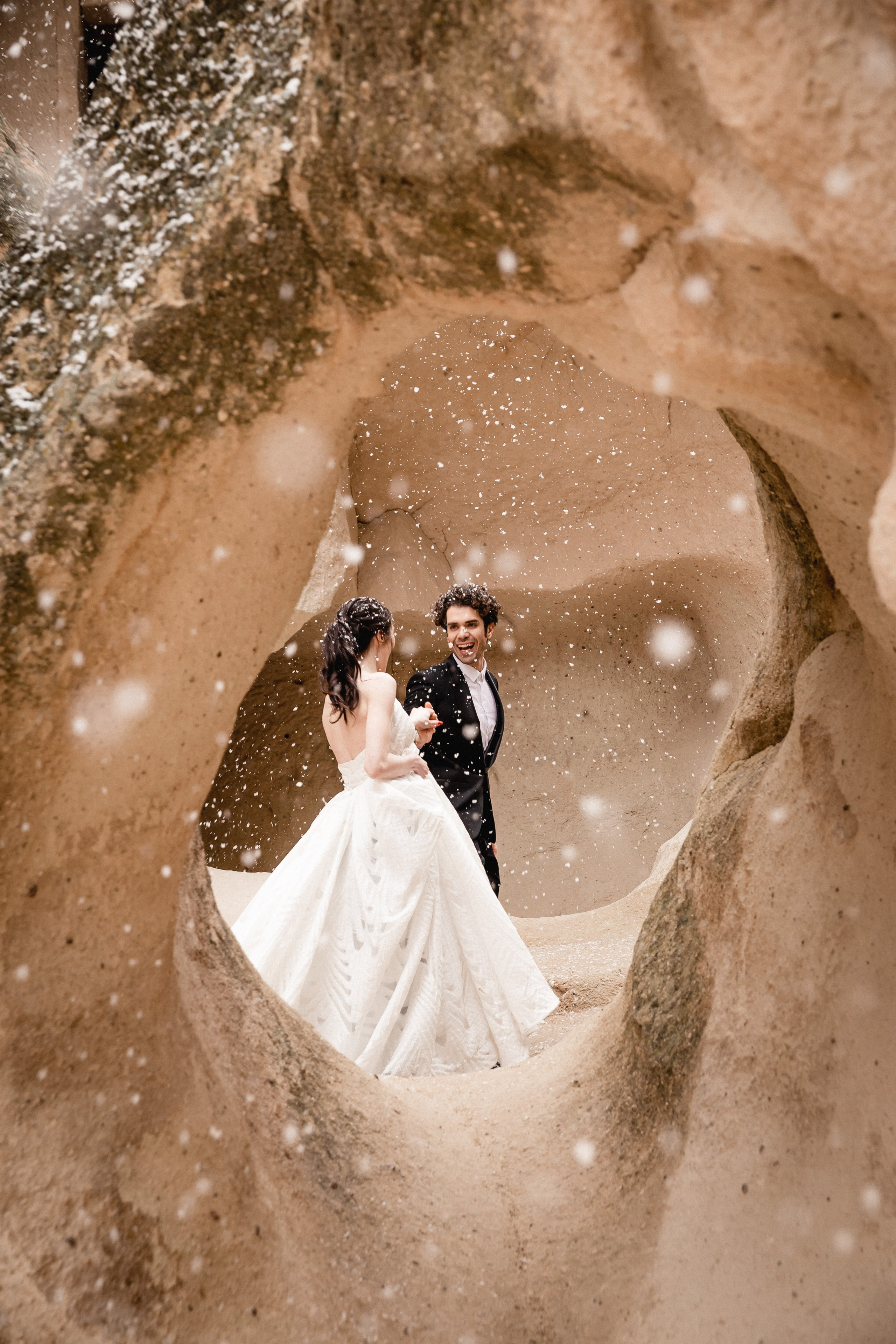 Wedding in Cappadocia – Taya & Farsam. Wedding Stories — Professional Wedding Photography & Videography in Germany, Italy, Spain & all across Europe
