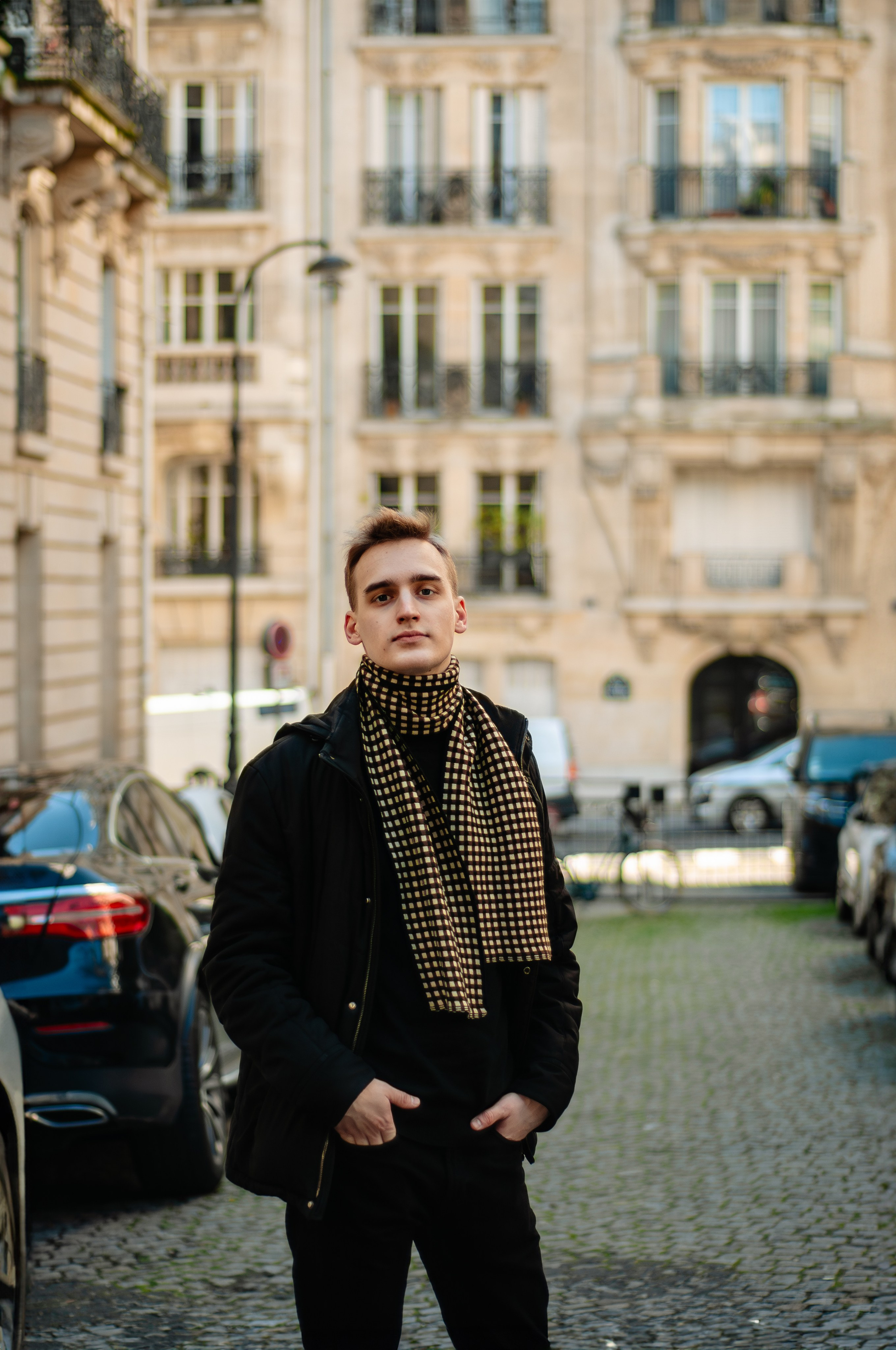 Мужская фотосессия у Эйфелевой башни. Фотограф в Париже Полина Осипова