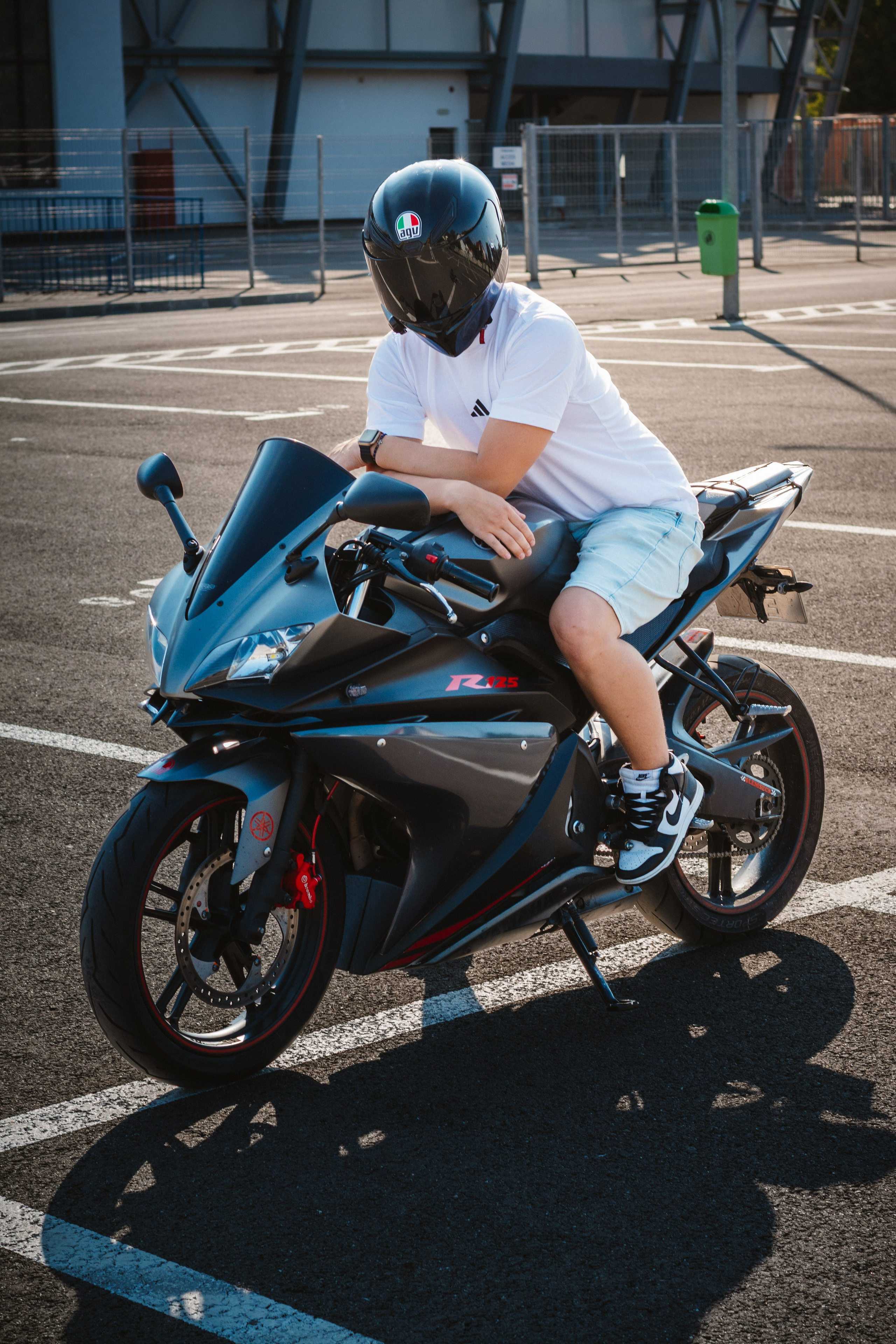YZF-R125. Johnnyshoots
